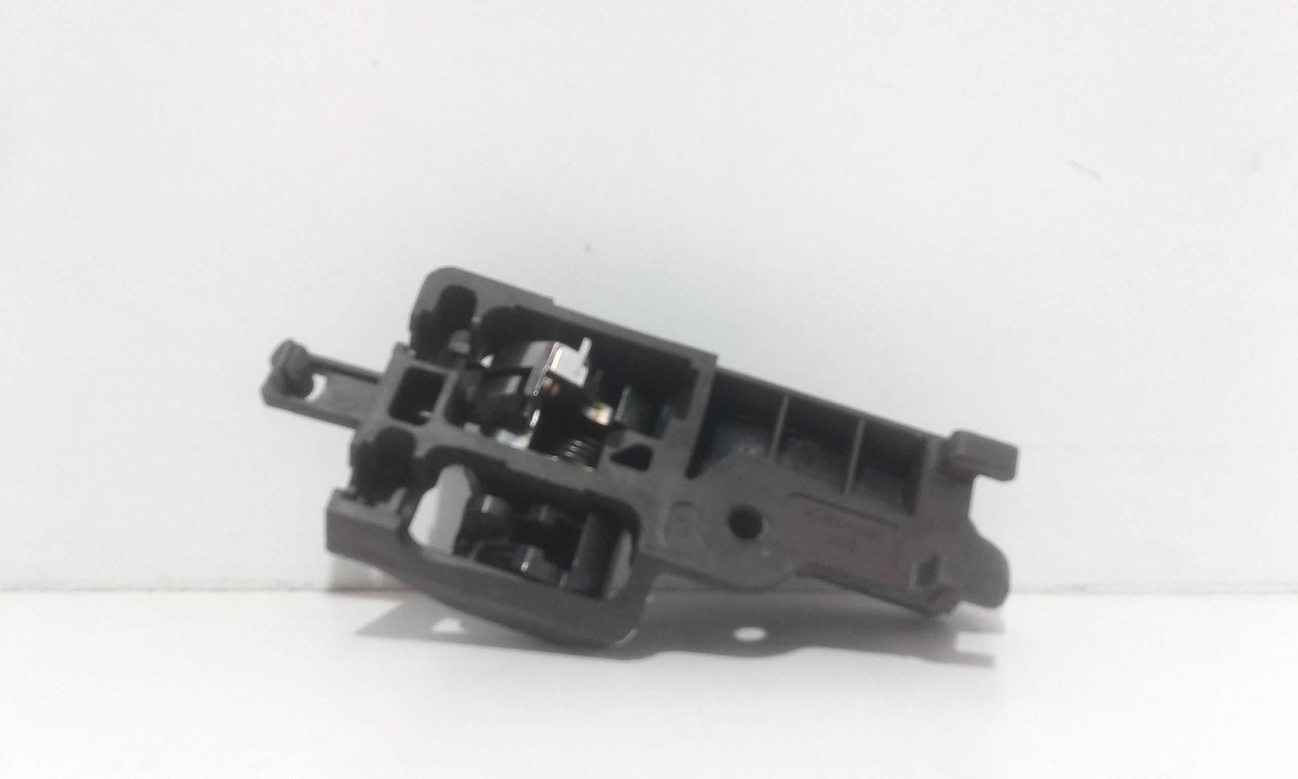 Maniglia Int. Apertura Porta Post. Sinistro Usato