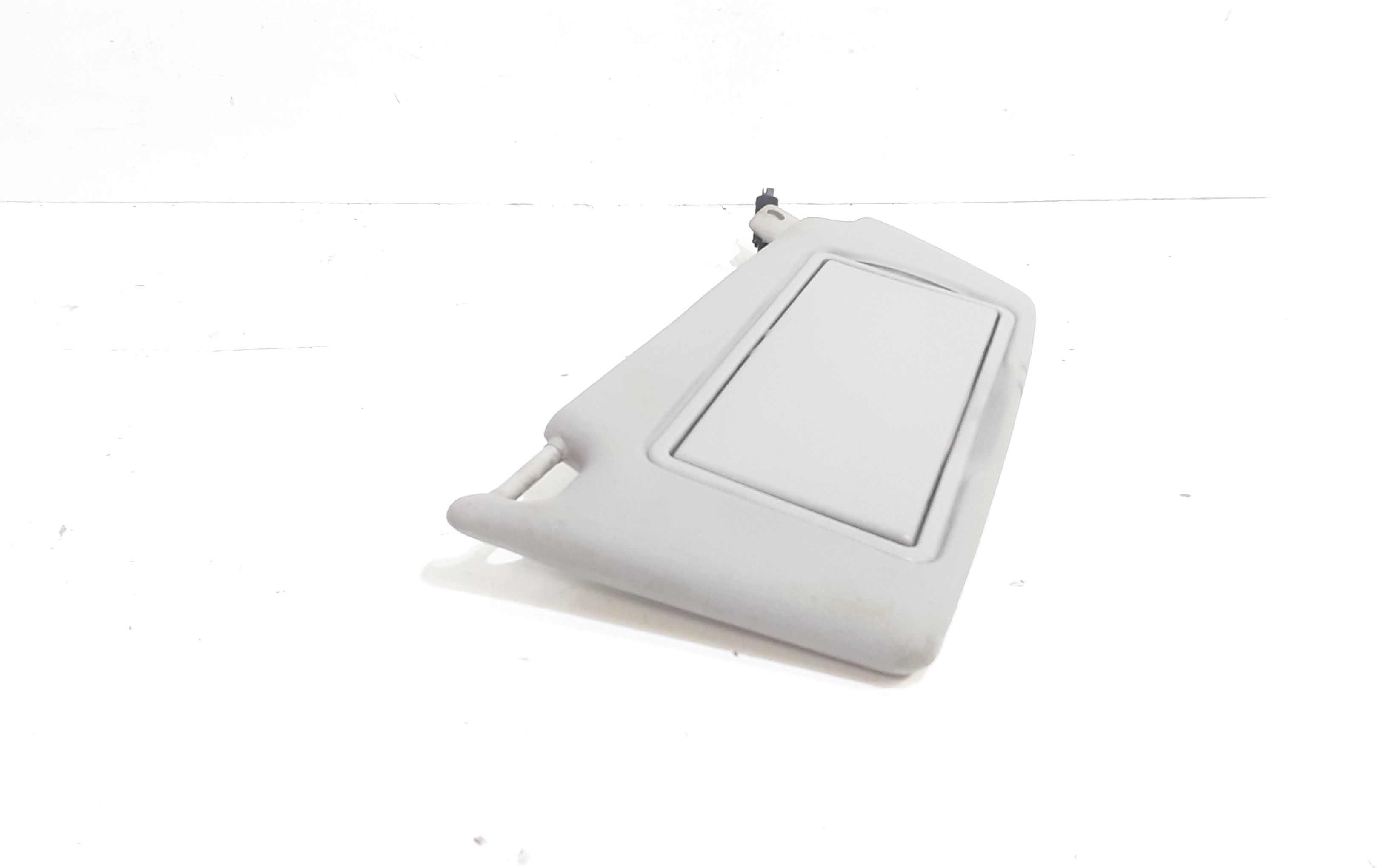 Aletta Parasole Parabrezza Destro 13113045 Usato