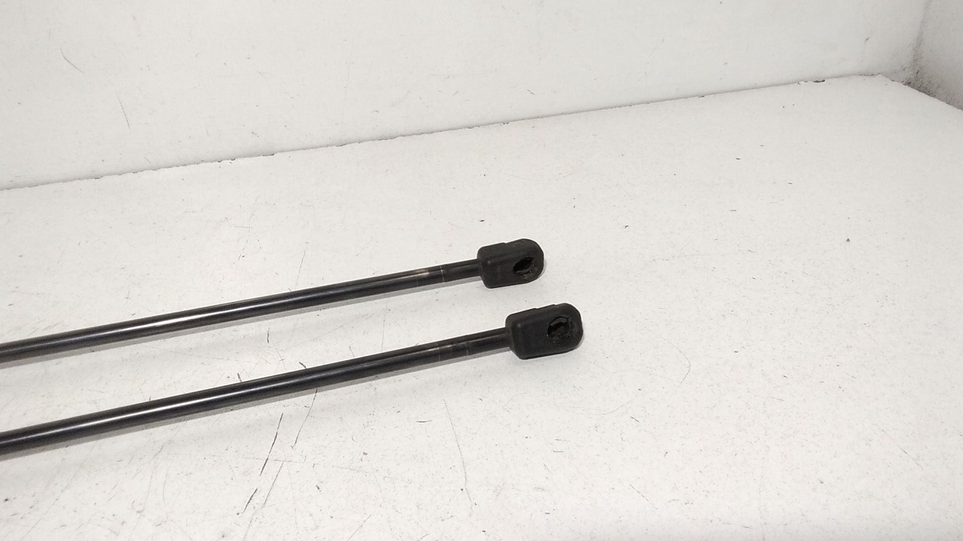 Cerniera Cofano Post. Destro Usato