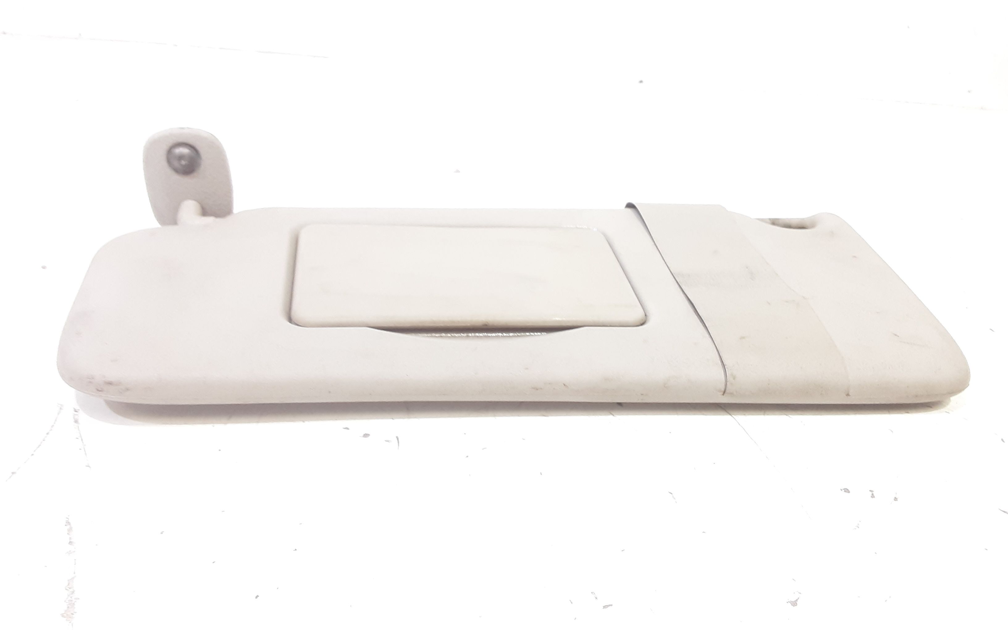 Aletta Parasole Parabrezza Sinistro 8200385101 Usato