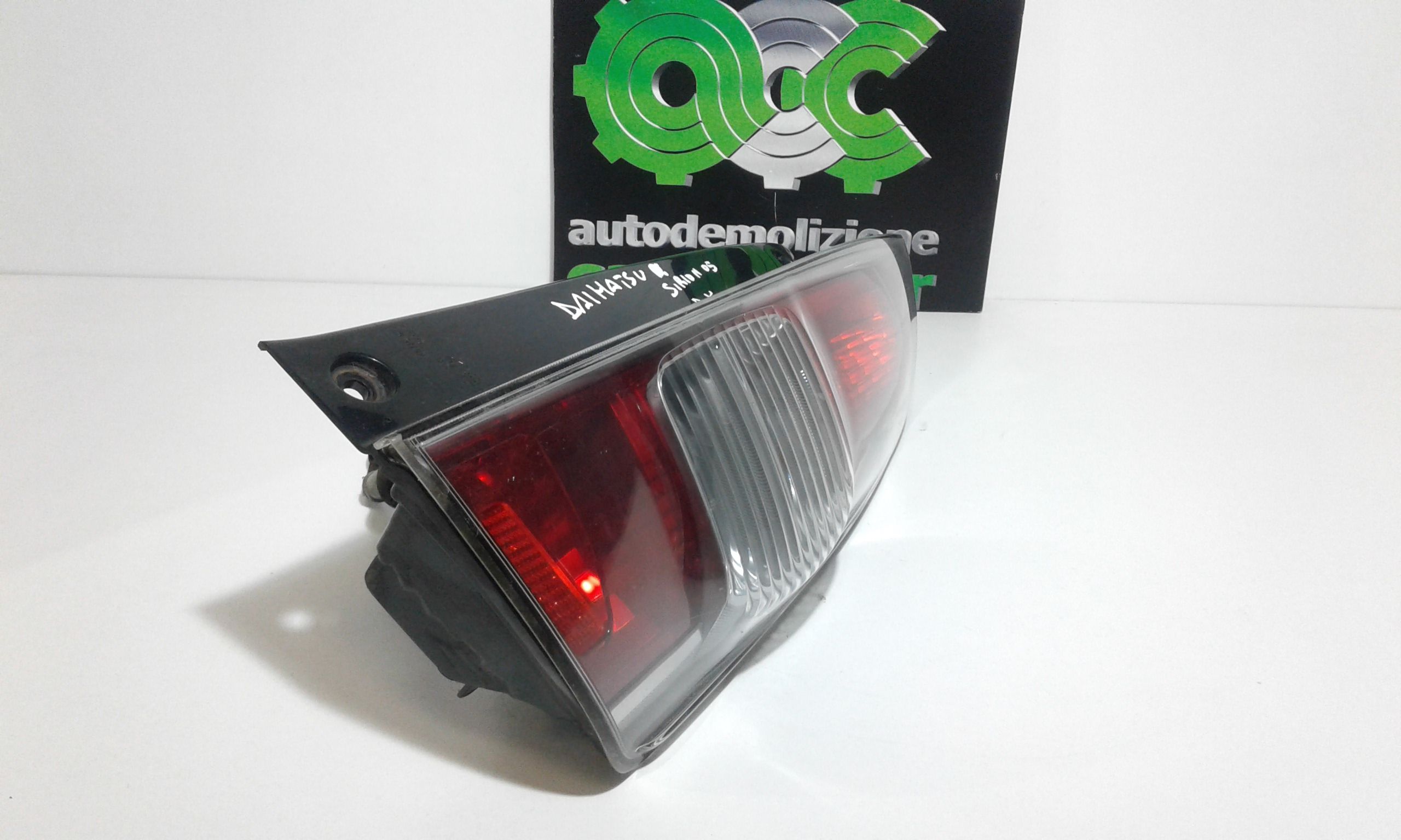 Fanale Post. Destro 81550B1010 Usato