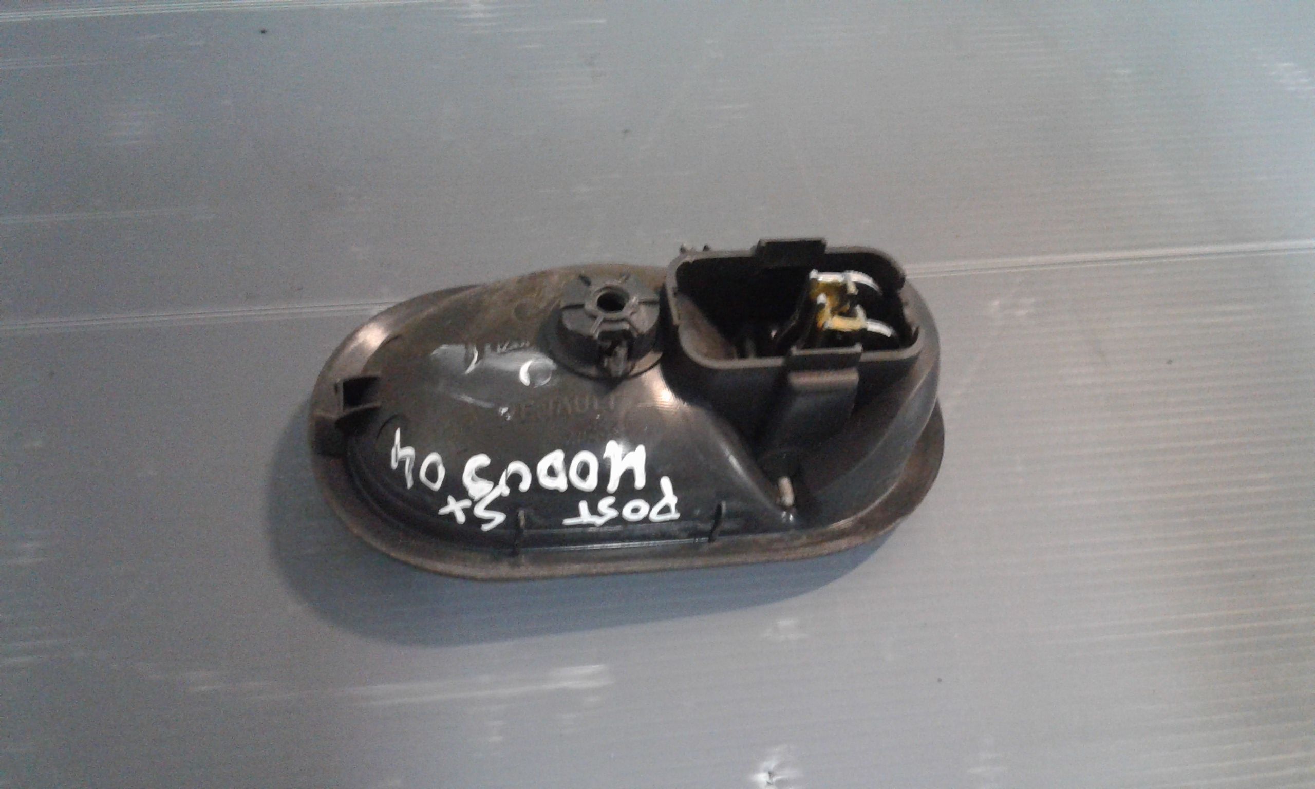 Maniglia Int. Apertura Porta Post. Sinistro 8200310579 Usato