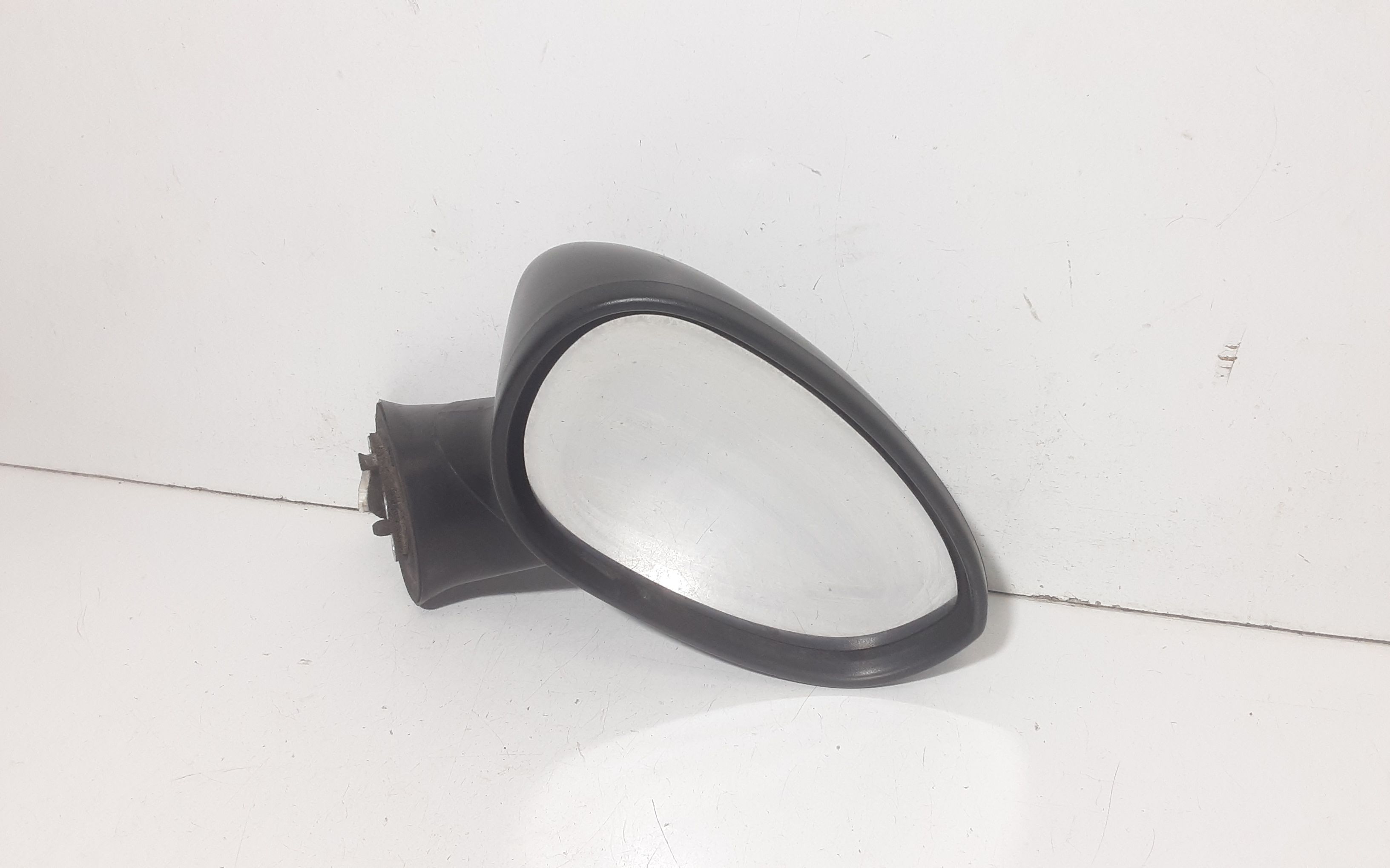 Retrovisore Est. Destro 735465558 Usato