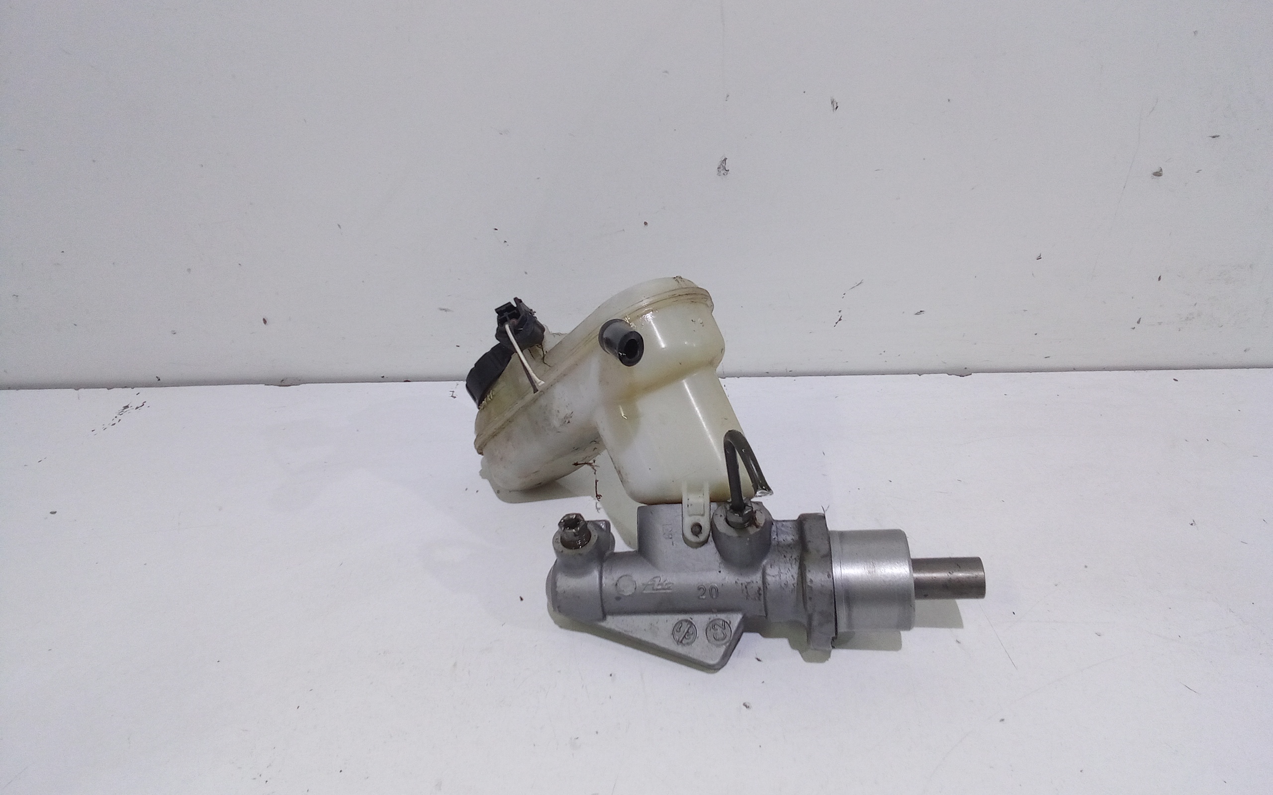 Pompa Comando Freni 7701209642 Usato