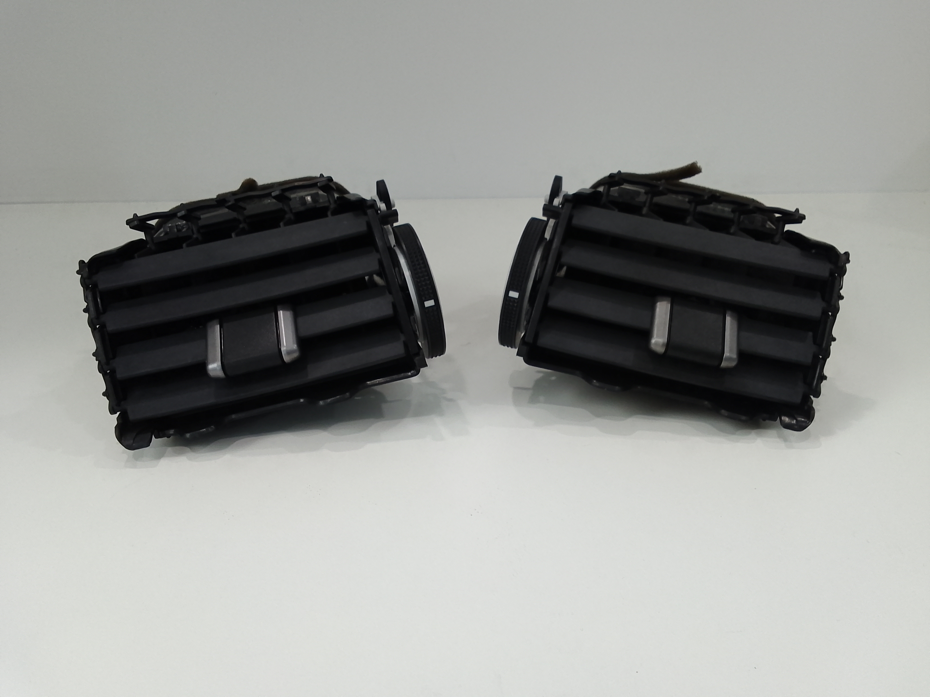 Condotto Aria Bocchette Centr. Sup. Cruscotto 5584542060 Usato