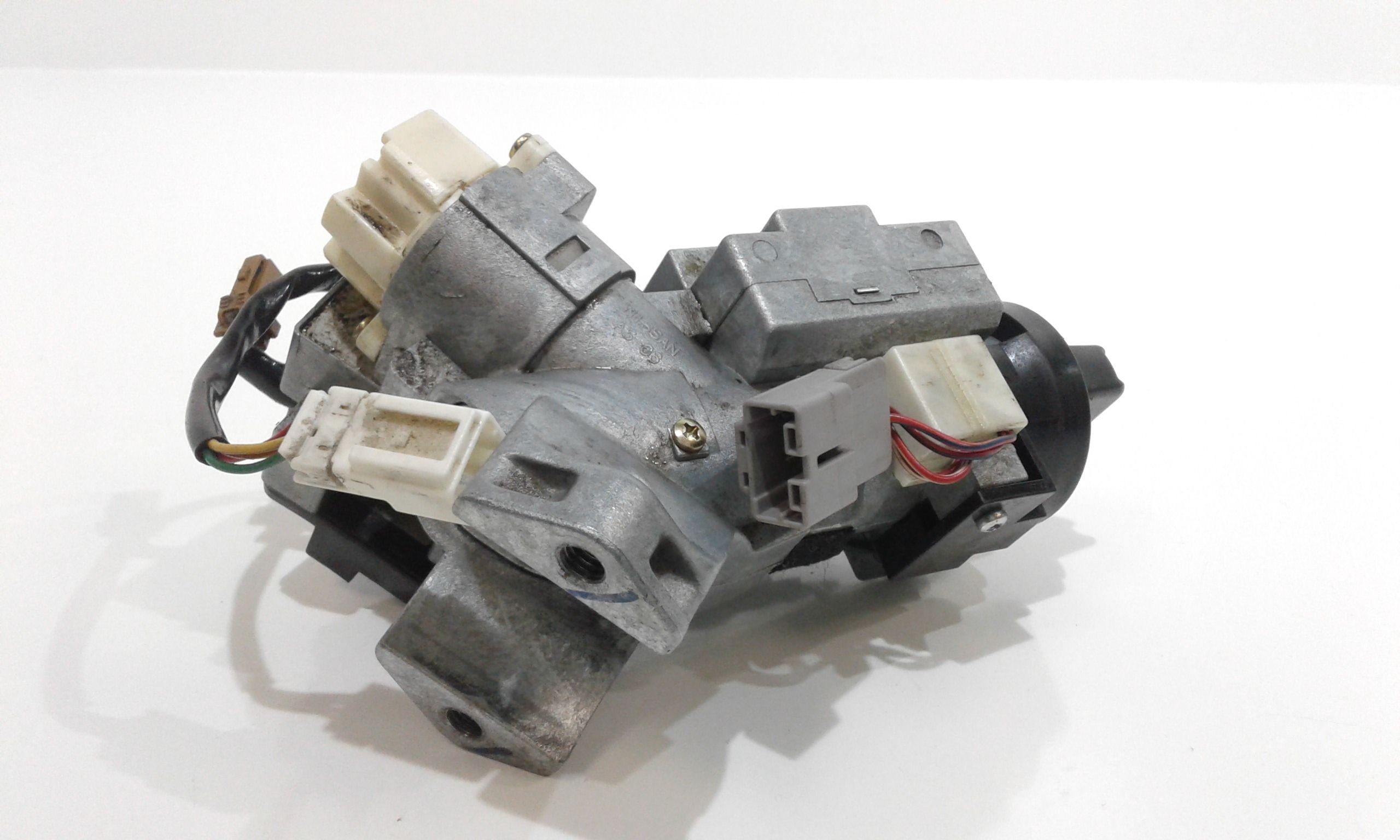 Commutatore Avviamento Con Cilindretti Serrature 99810AX60J Usato