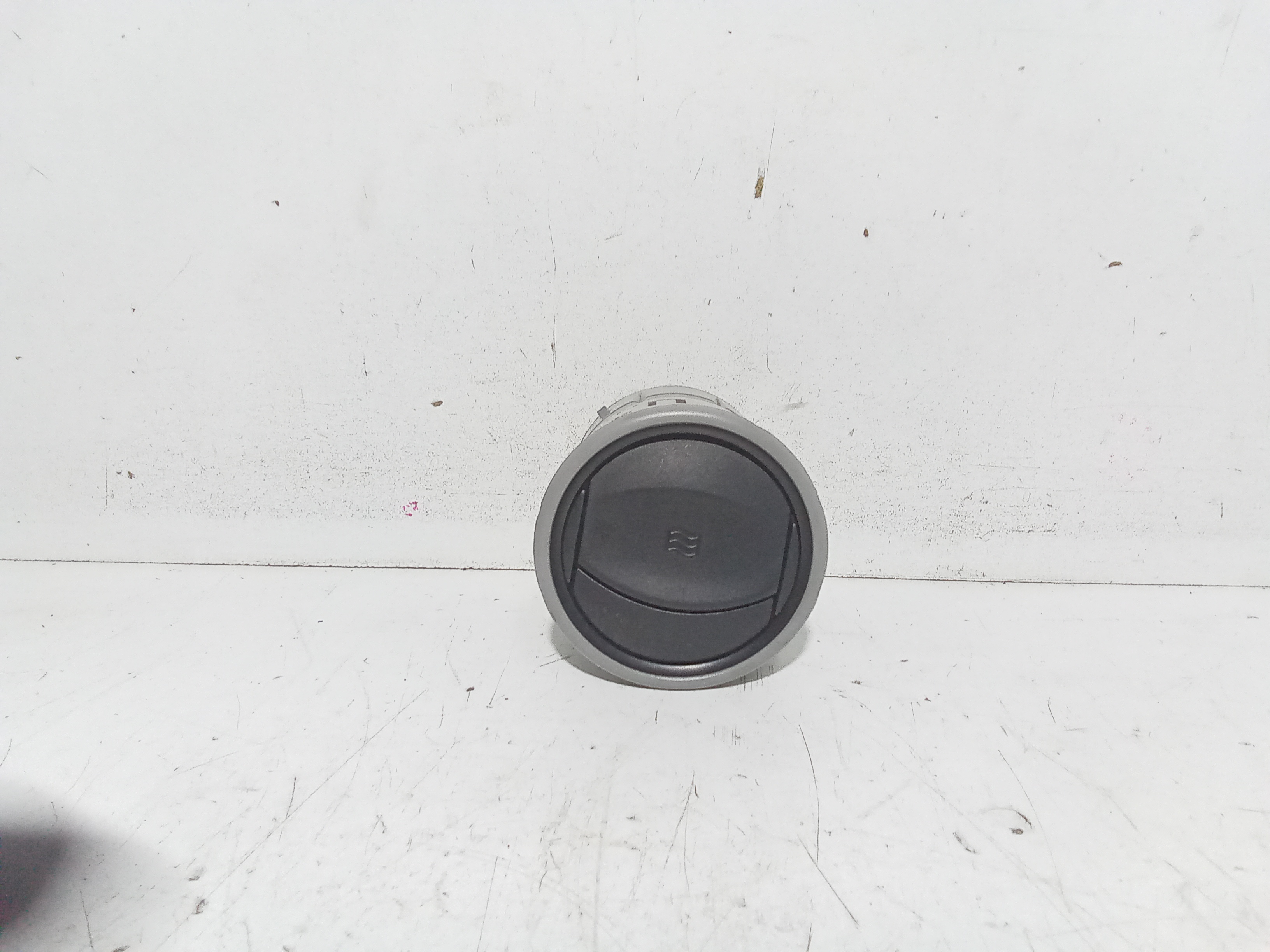 Condotto Aria Bocchette Lat. Cruscotto Sinistro Usato