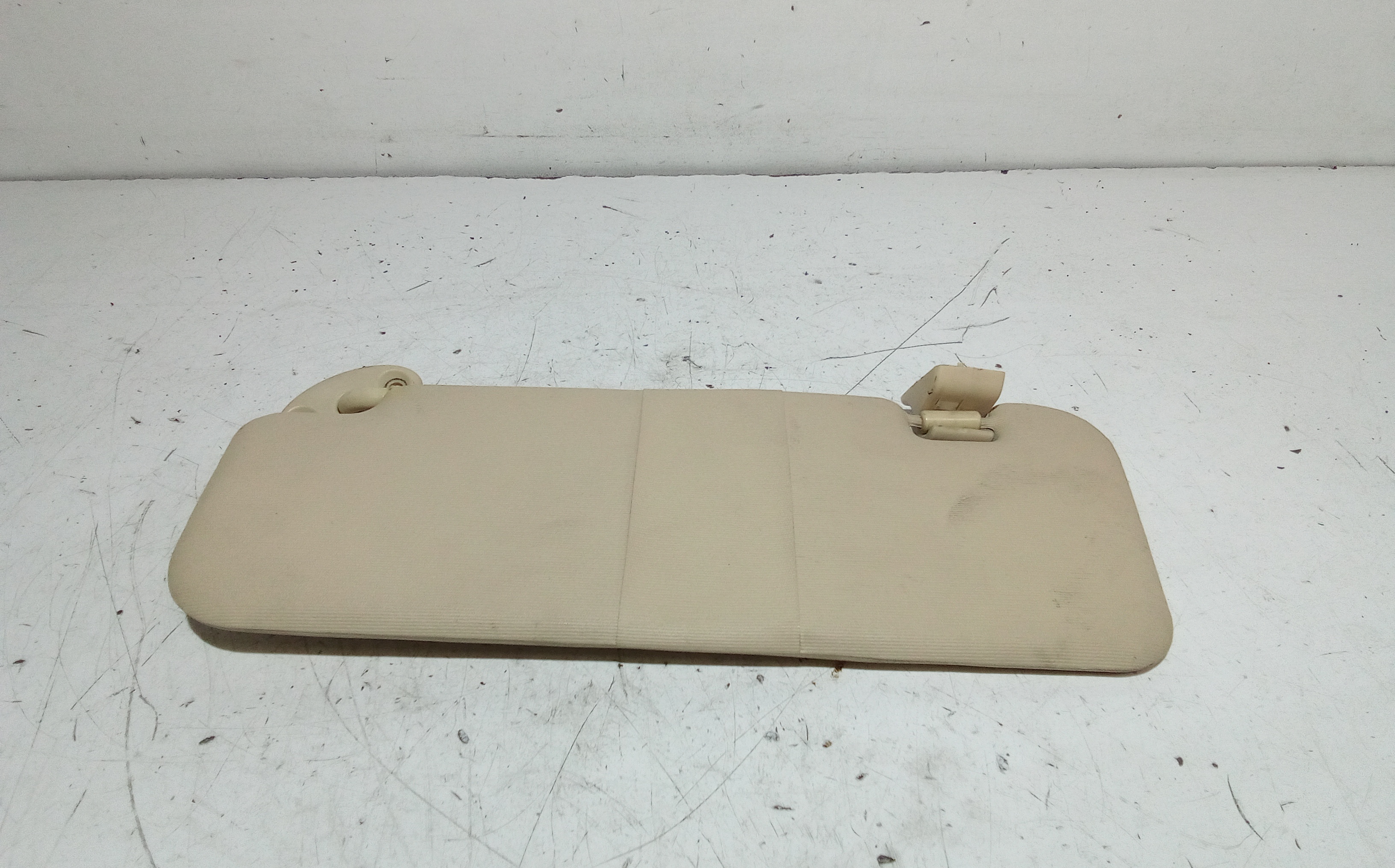 Aletta Parasole Parabrezza Sinistro Usato