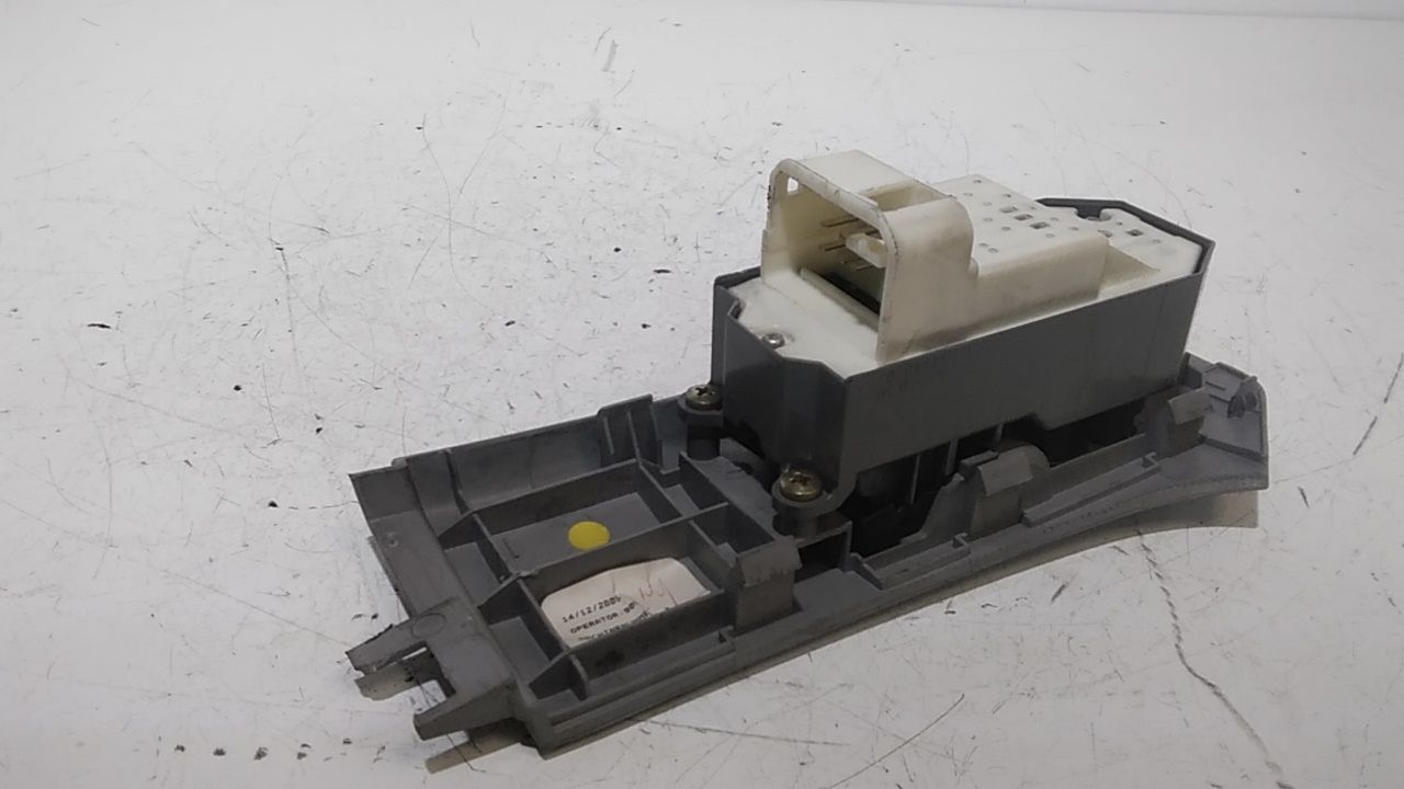 Interruttore Alzacristalli Porta Ant. Sinistro Usato