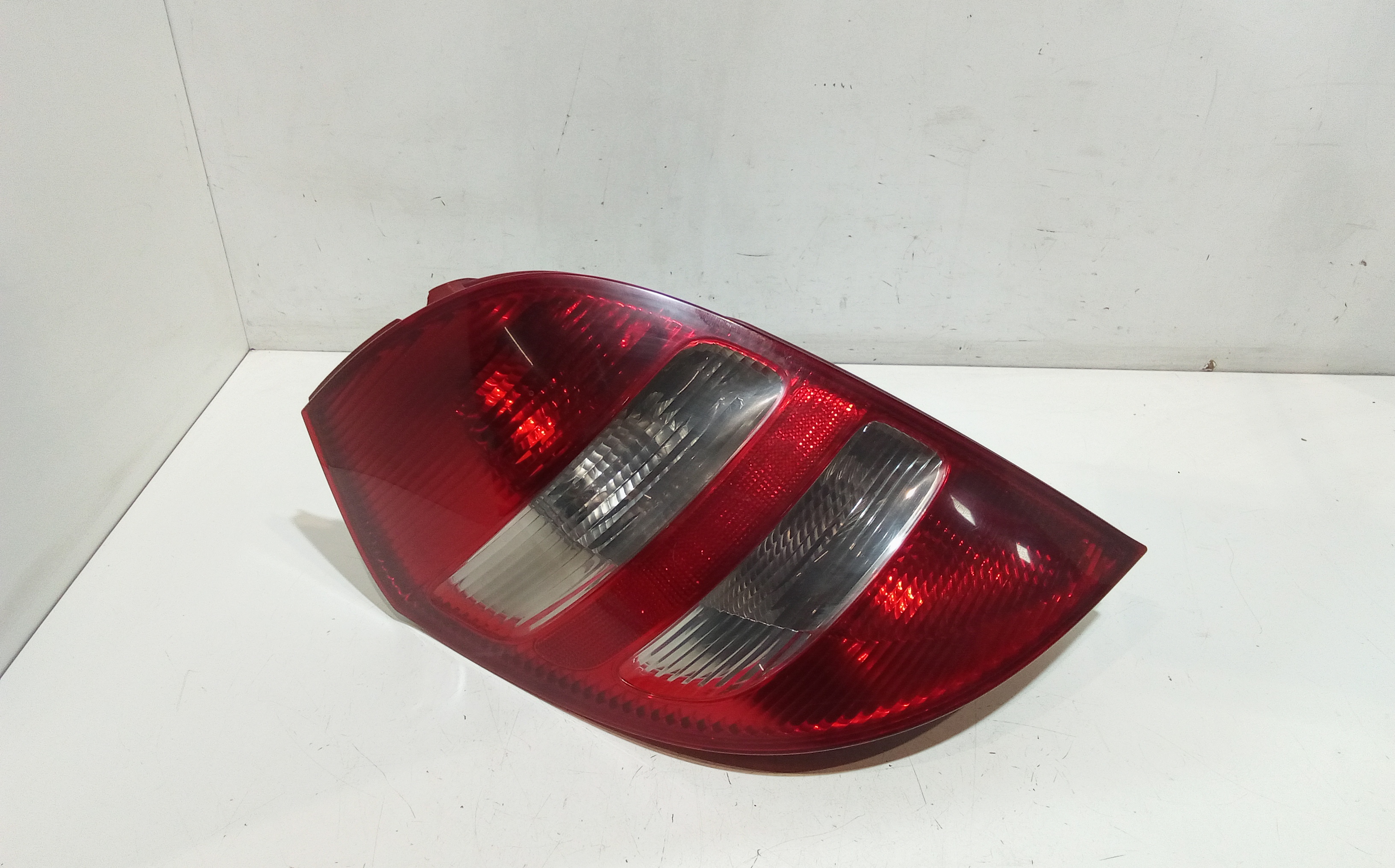 Fanale Post. Sinistro A1698200364 Usato