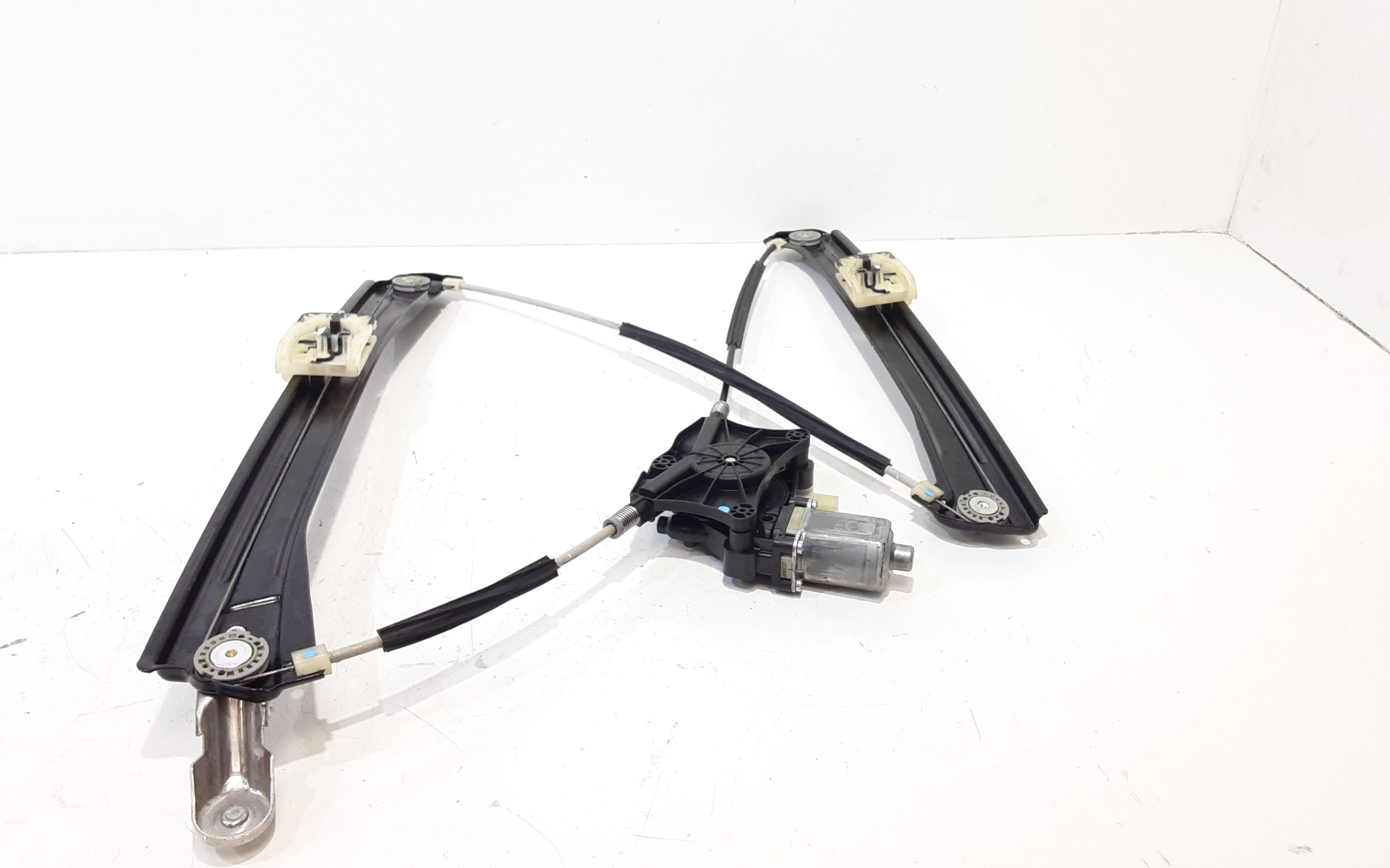 Alzacristallo Porta Ant. Sinistro Usato