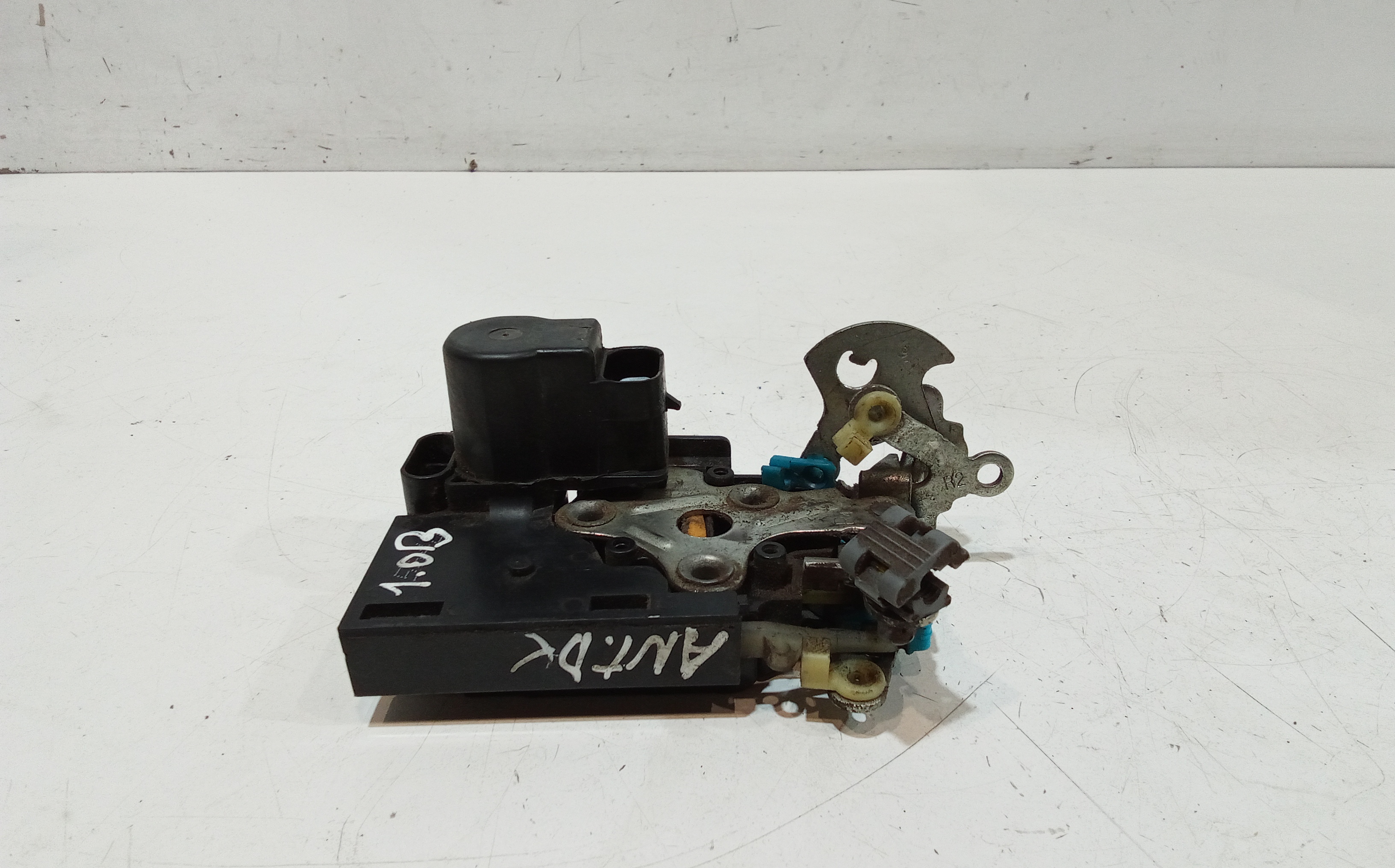 Serratura Porta Ant. Destro 96981788 Usato