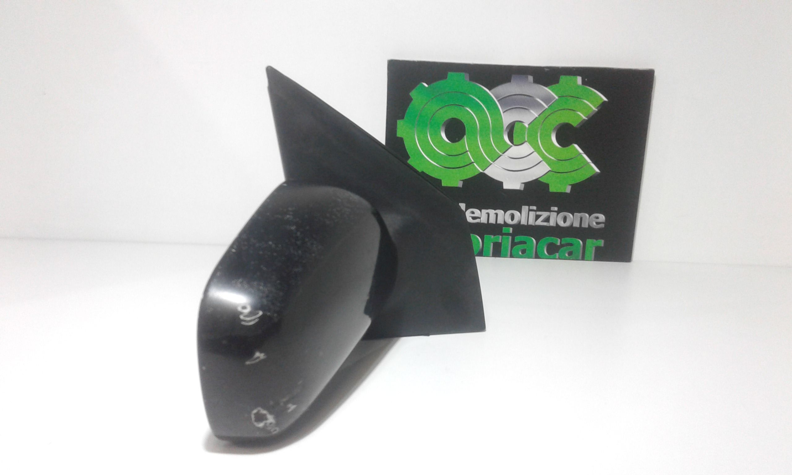 Retrovisore Est. Destro 8791052121 Usato