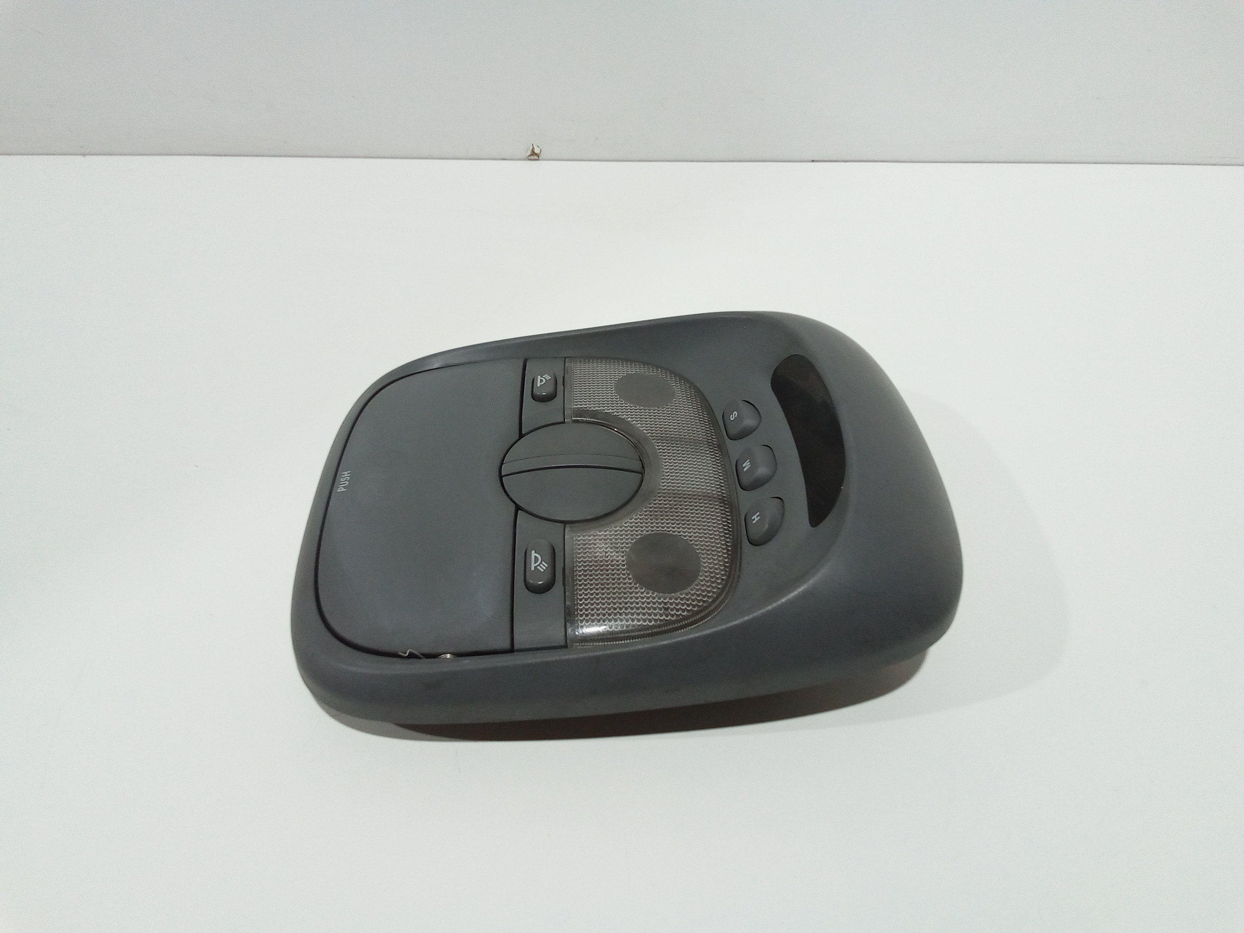 Luce Cortesia Ant. Tetto 0K2FA51410B44 Usato