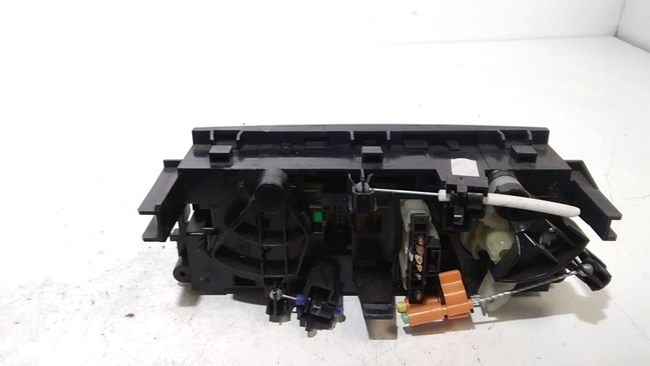 Blocco Comando Climatizzazione 6451TH Usato