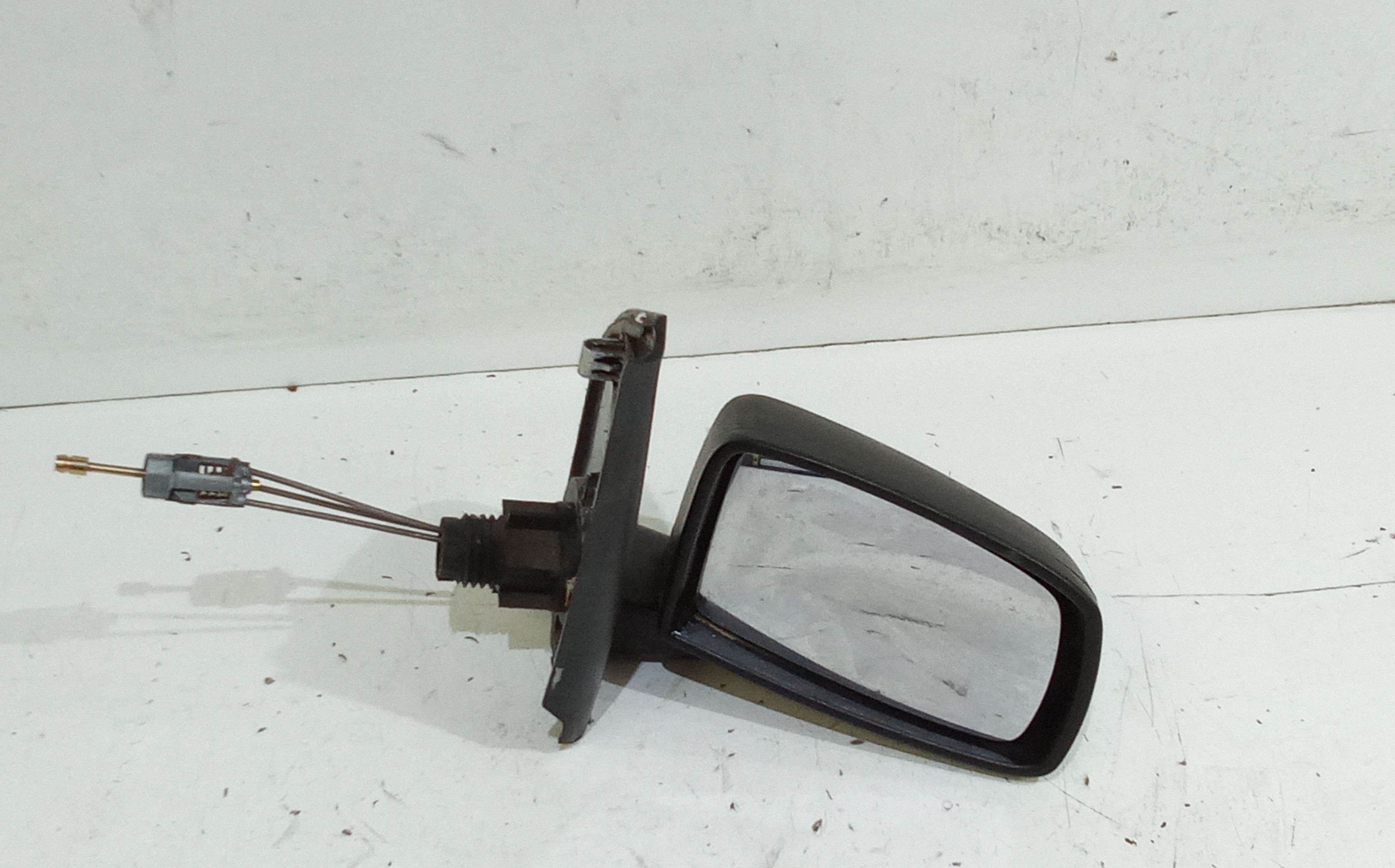 Retrovisore Est. Destro 5892124 Usato