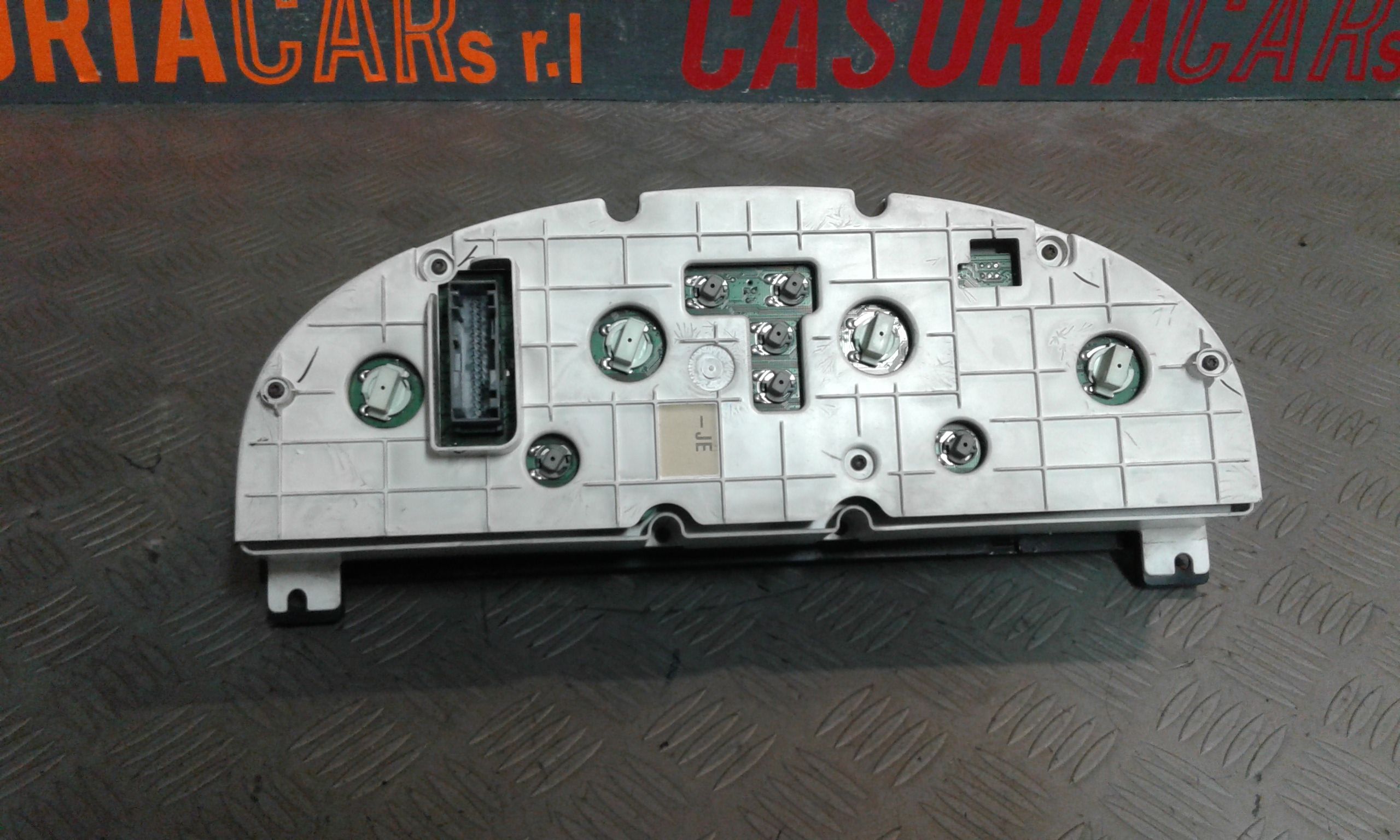 Quadro Portastrumenti Usato