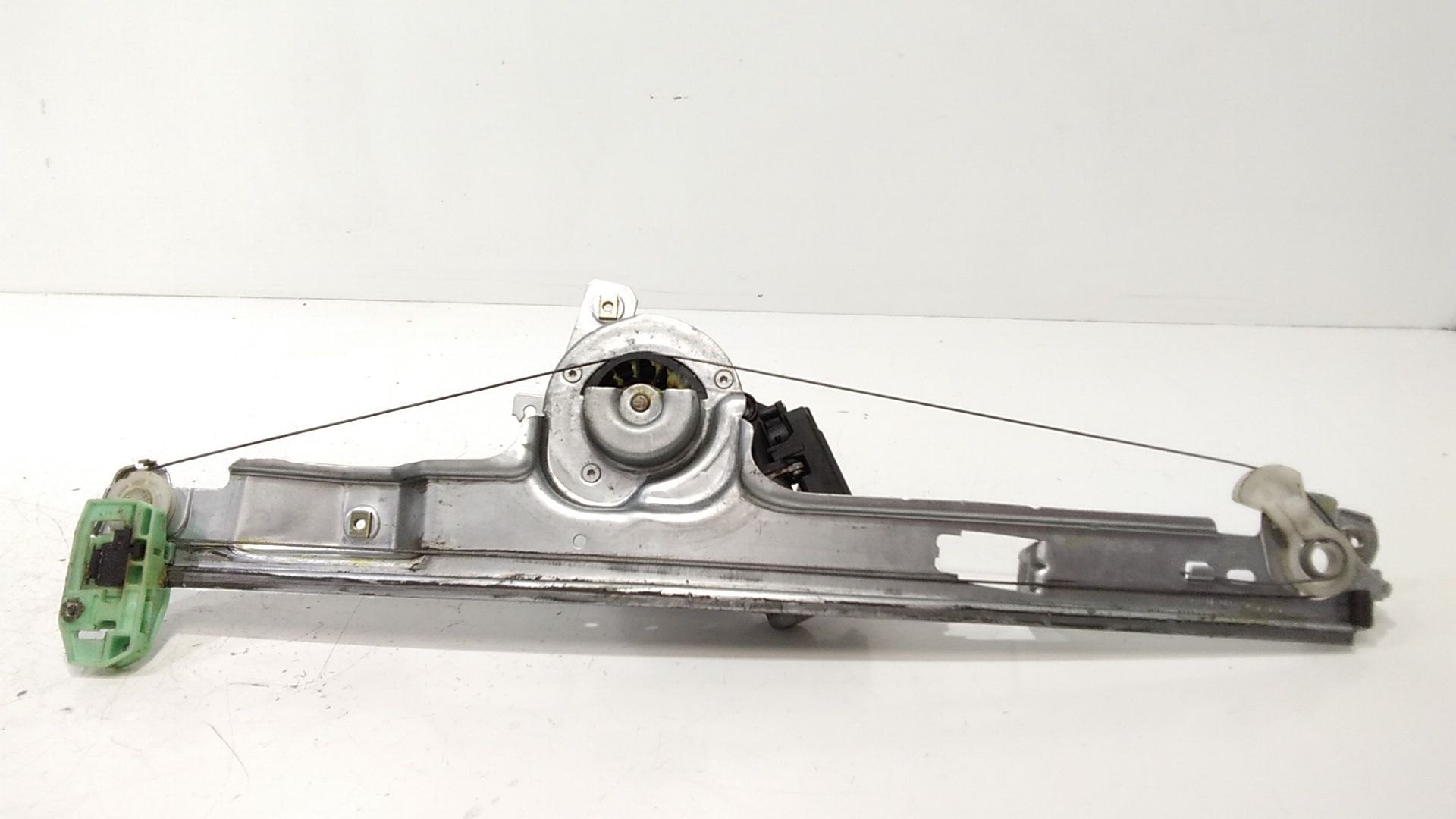 Alzacristallo Porta Ant. Destro Usato