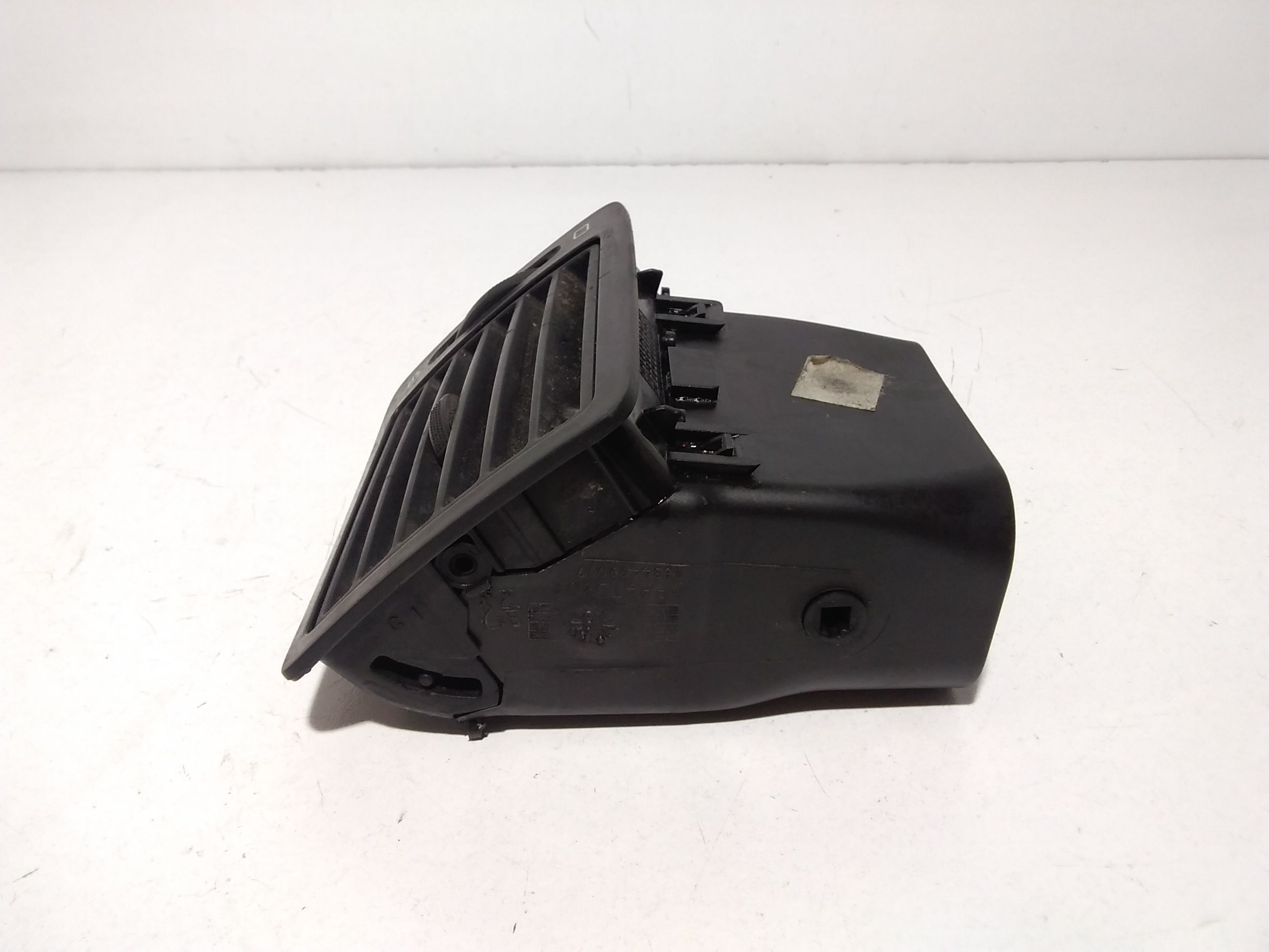 Condotto Aria Bocchette Lat. Cruscotto Sinistro 6447YQ Usato