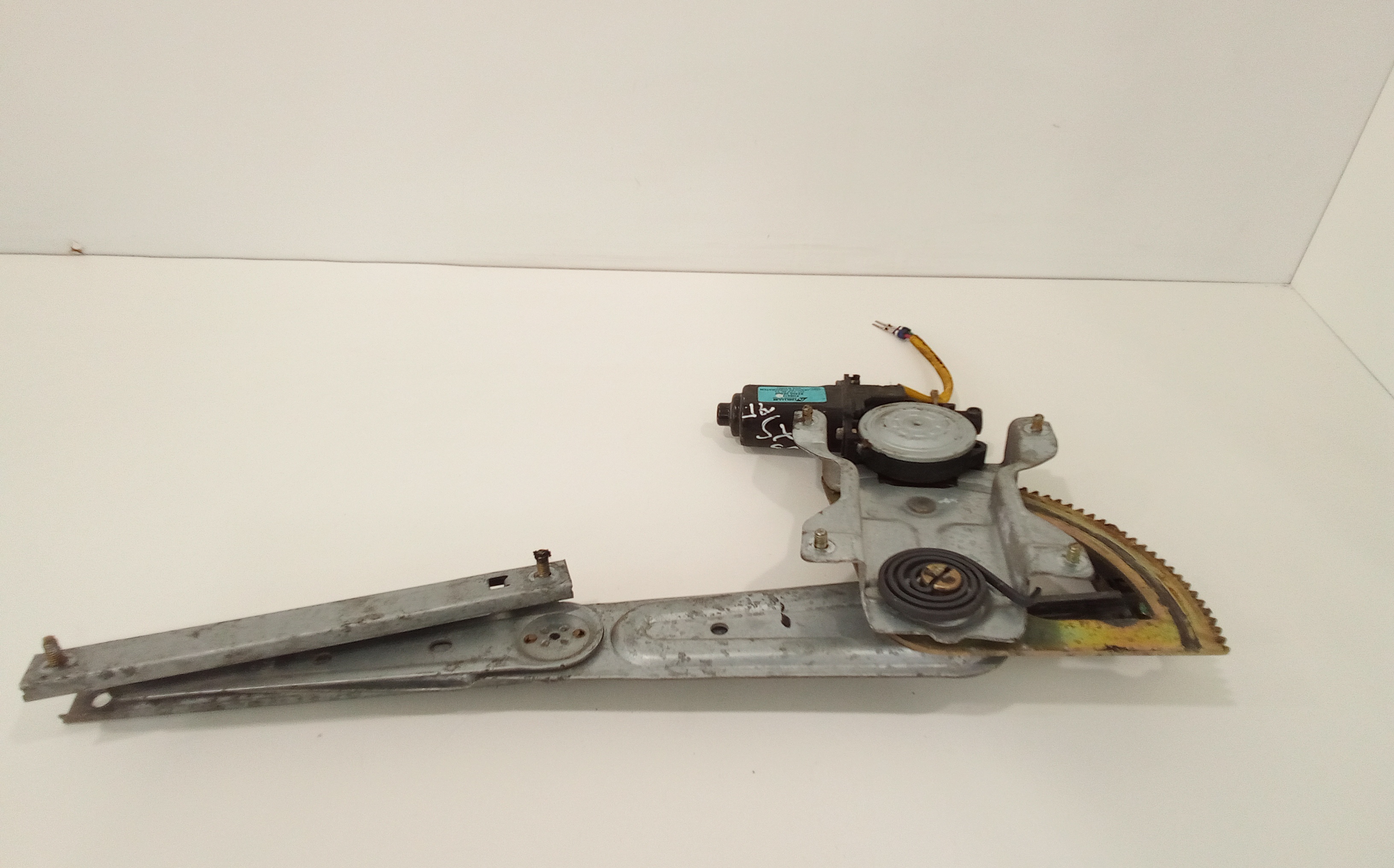 Alzacristallo Porta Ant. Sinistro Usato