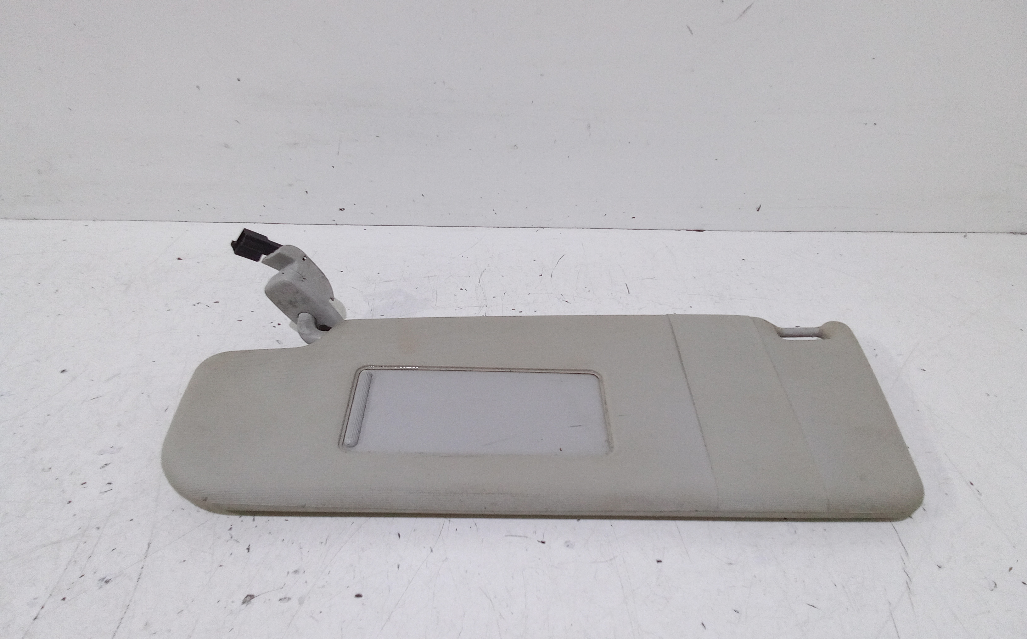 Aletta Parasole Parabrezza Sinistro 6Q0857551F2F4 Usato