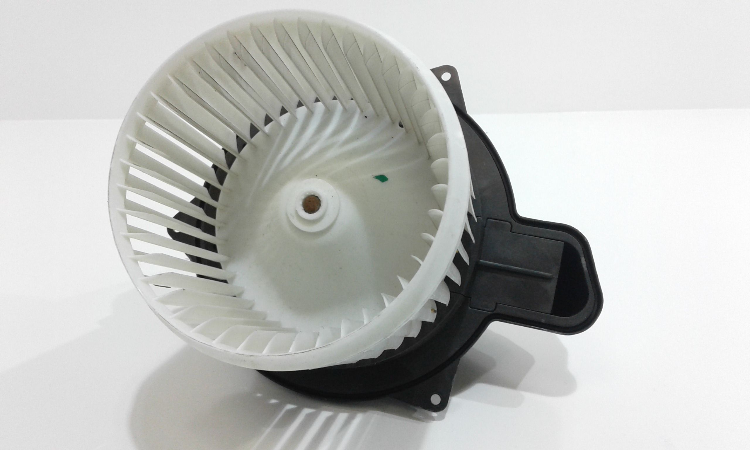Motorino Ventilazione Abitacolo 77366916 Usato