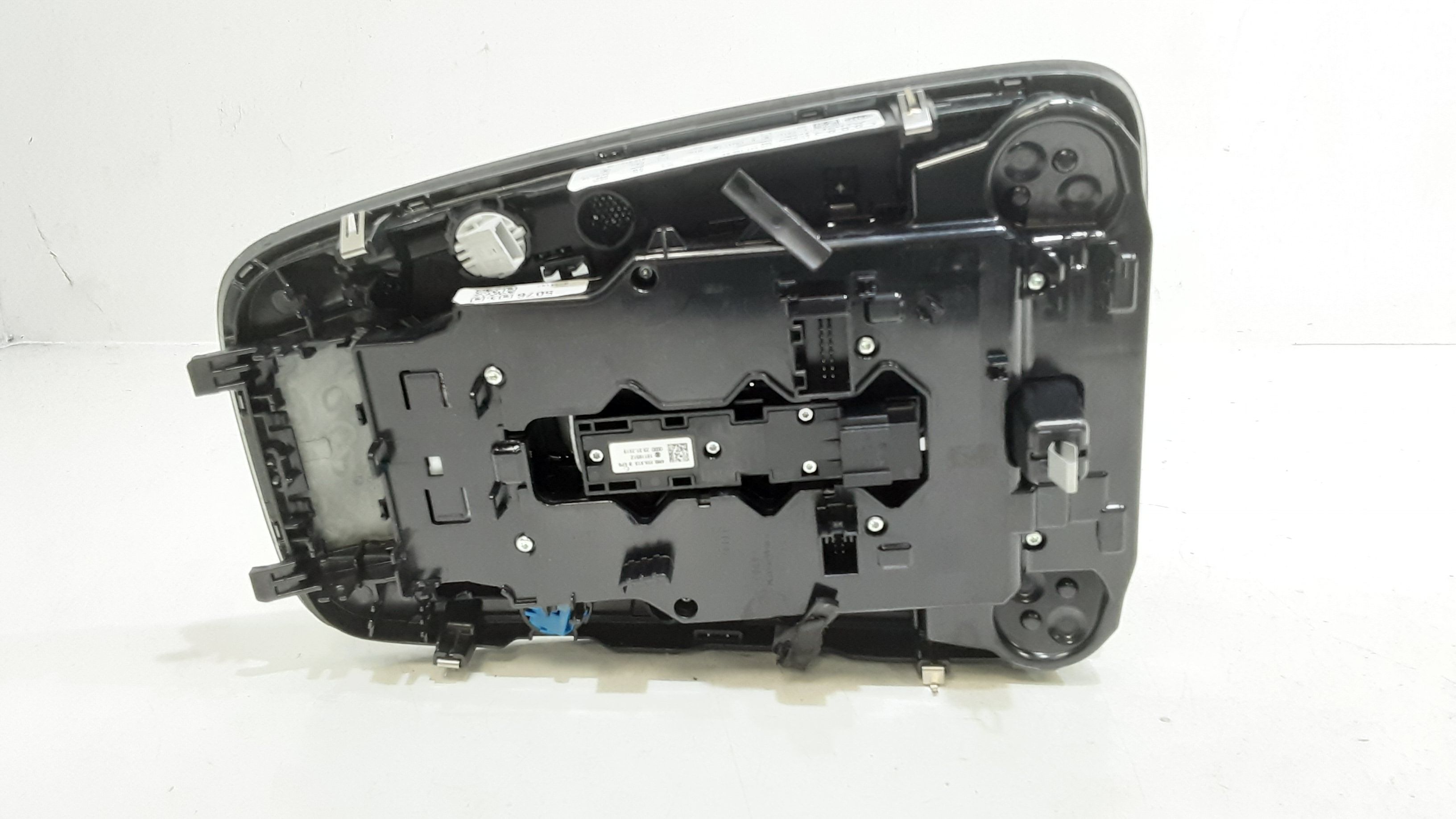 Luce Cortesia Ant. Tetto 80A947135AK6PS Usato