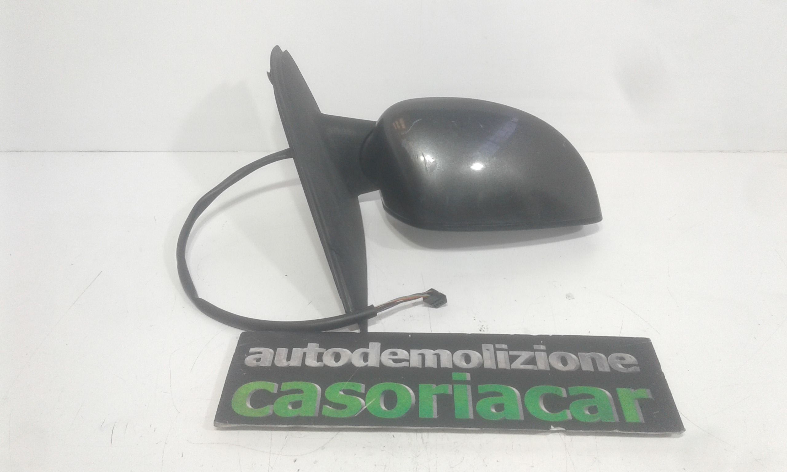 Retrovisore Est. Destro Usato