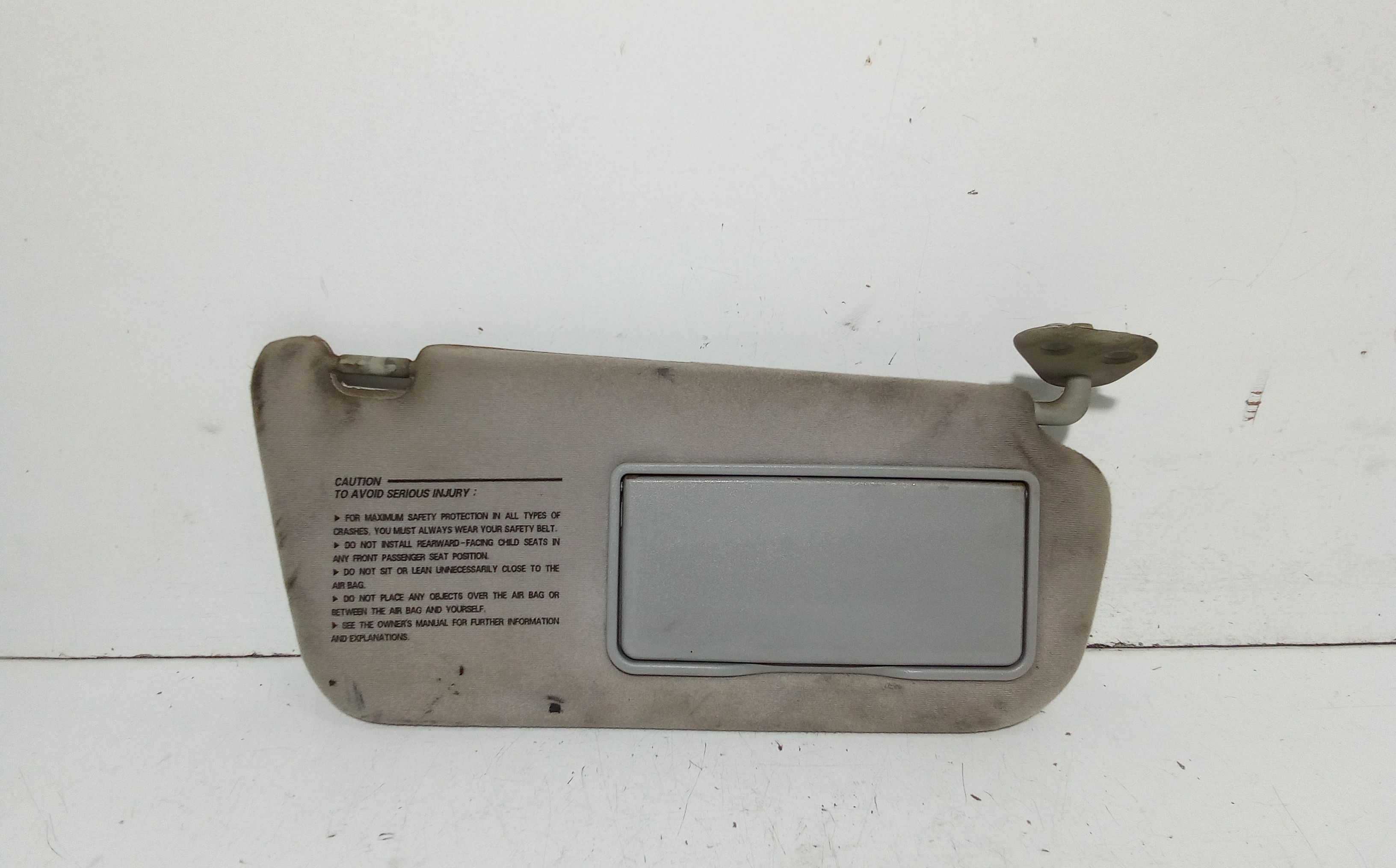 Aletta Parasole Parabrezza Destro 8520226200BU Usato