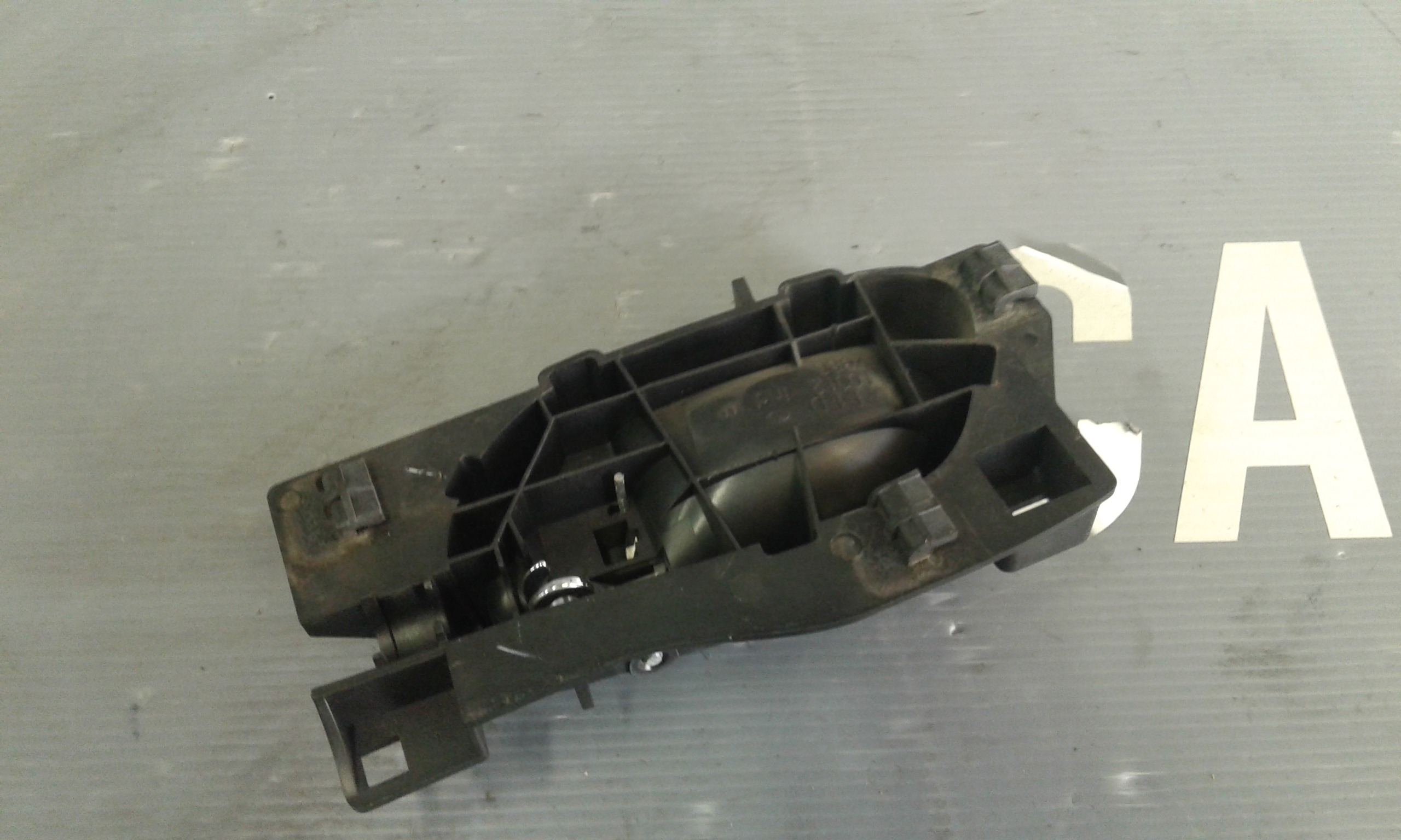 Maniglia Int. Apertura Porta Post. Destro 914493 Usato