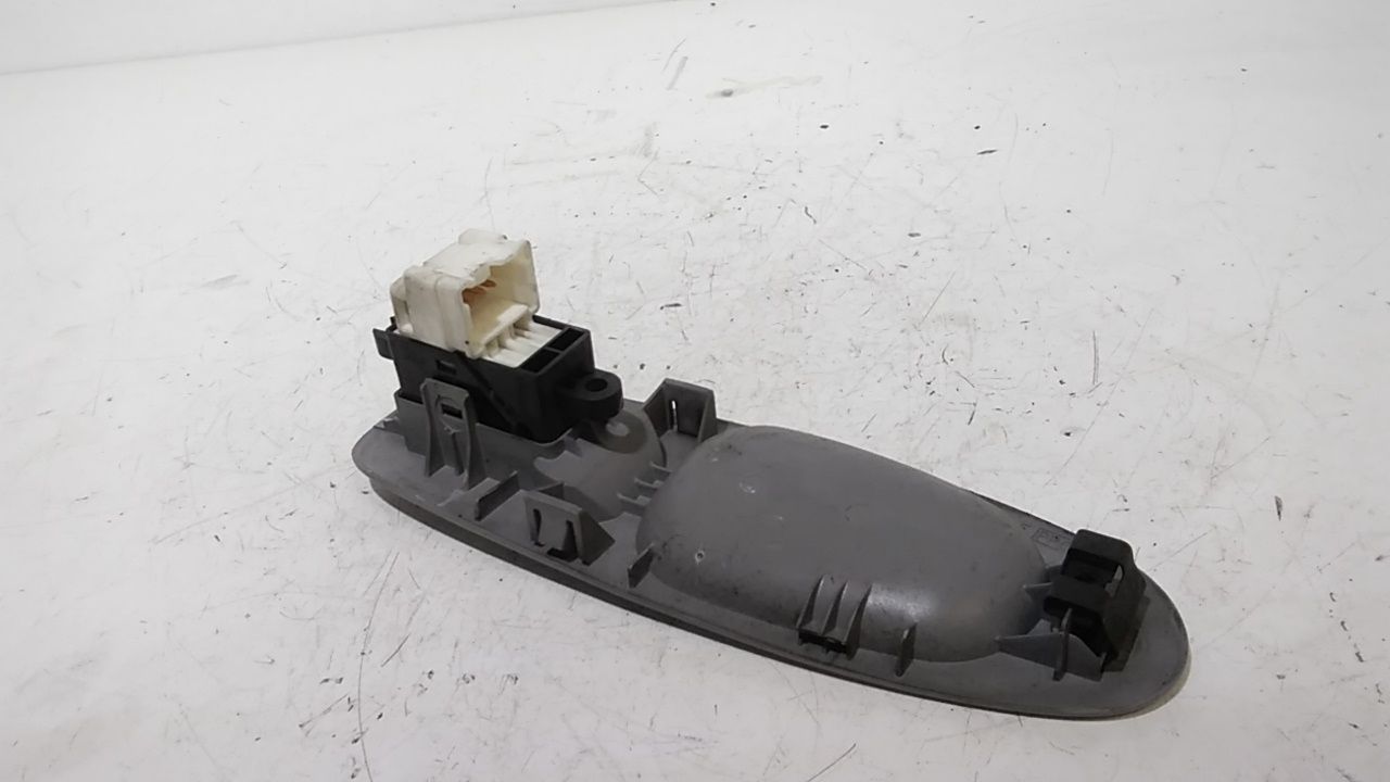 Interruttore Alzacristalli Porta Ant. Destro Usato