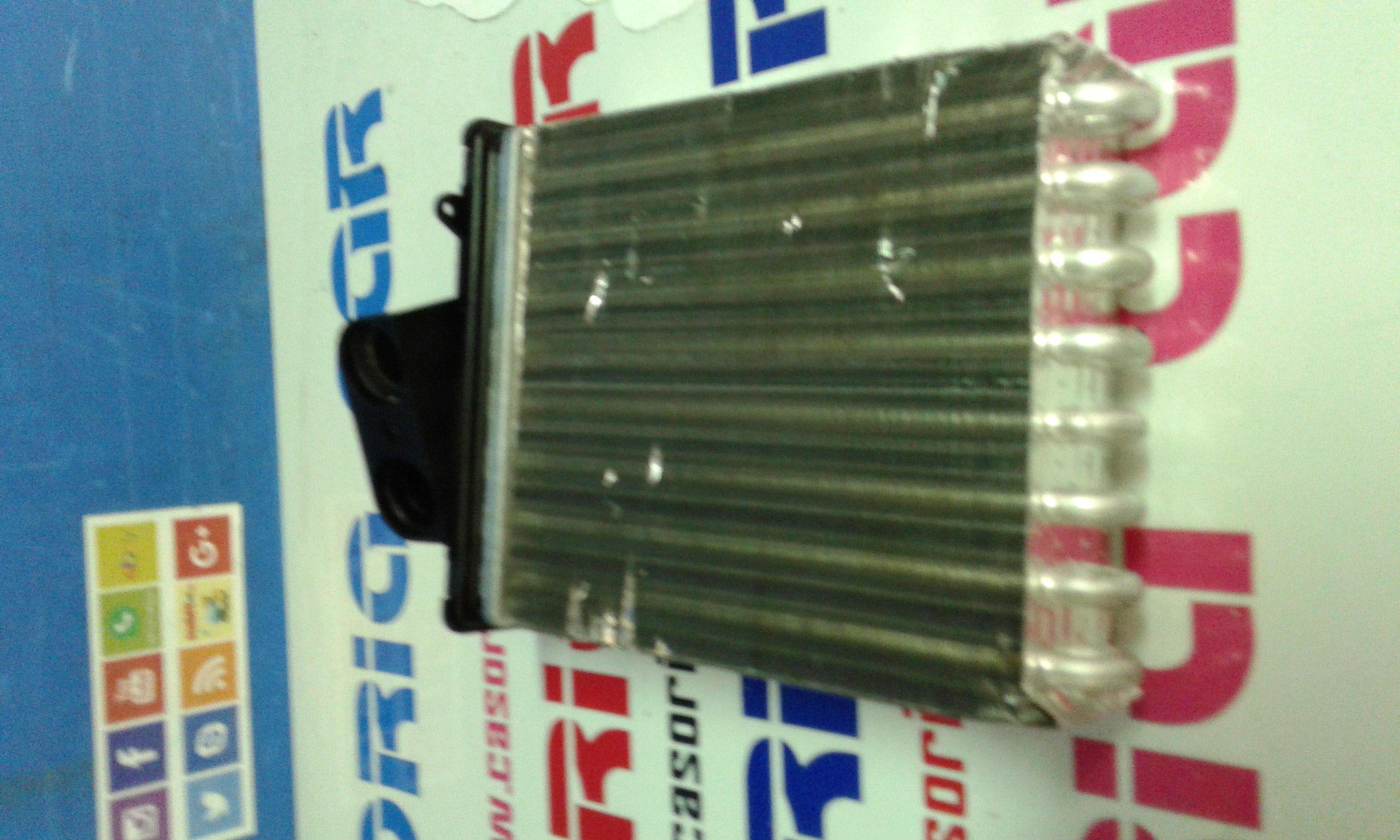 Radiatore Riscaldamento 77362540 Usato