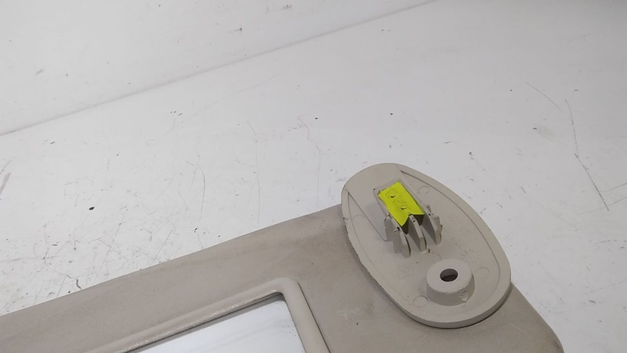 Aletta Parasole Parabrezza Destro 735411165 Usato