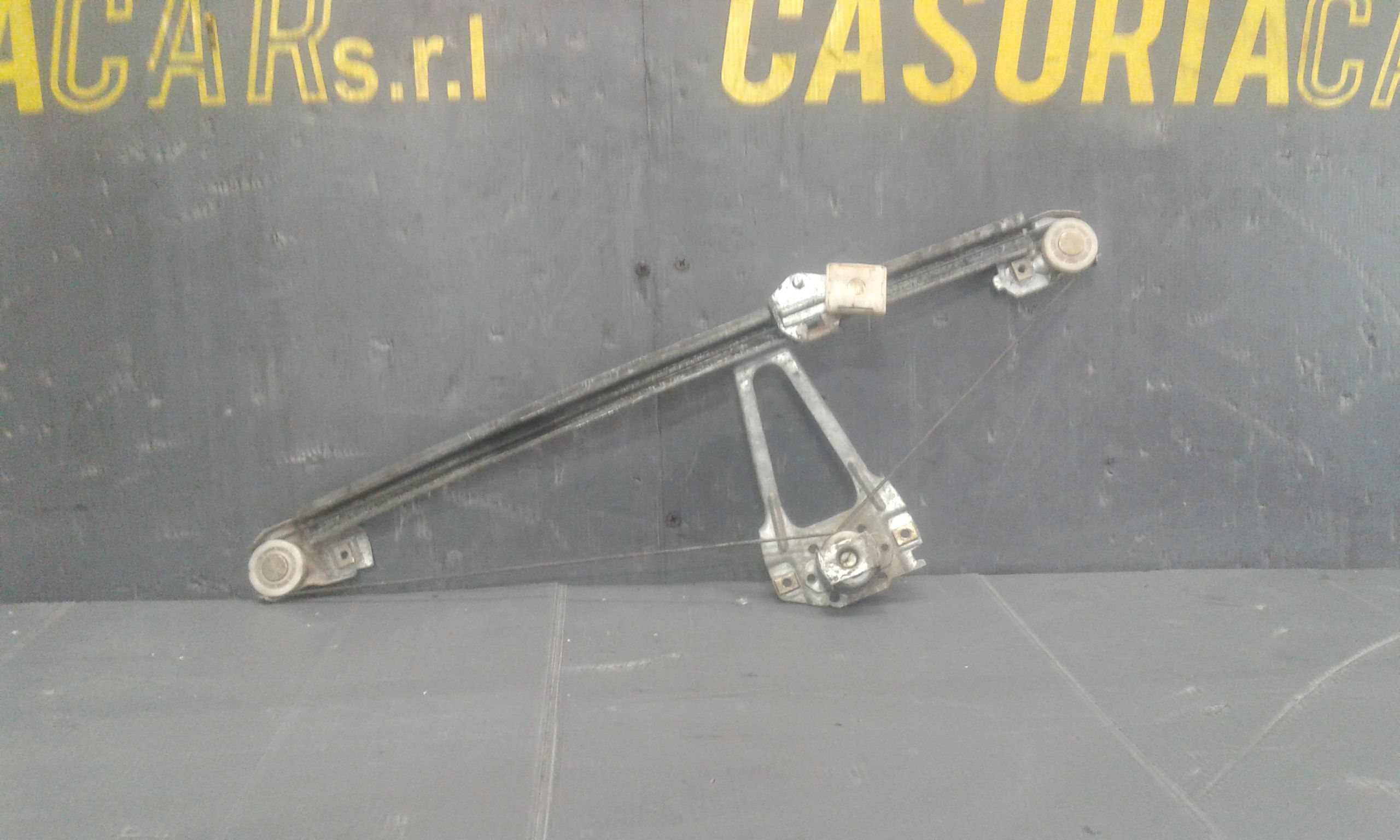 Alzacristallo Porta Post. Destro Usato