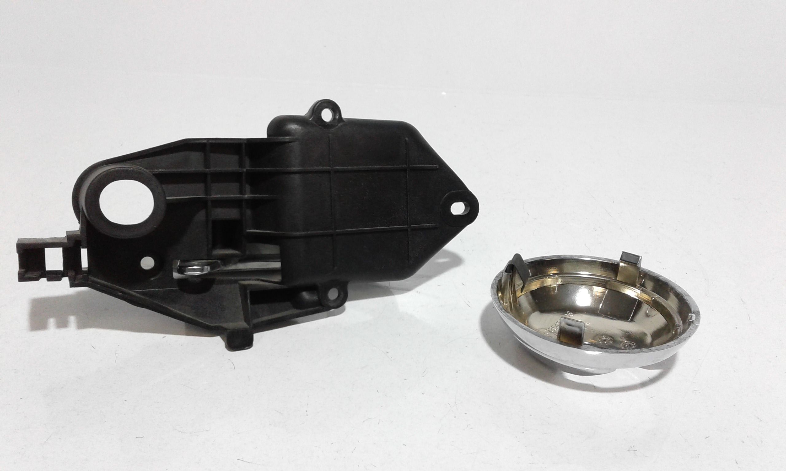 Maniglia Int. Apertura Porta Ant. Sinistro 71749973 Usato