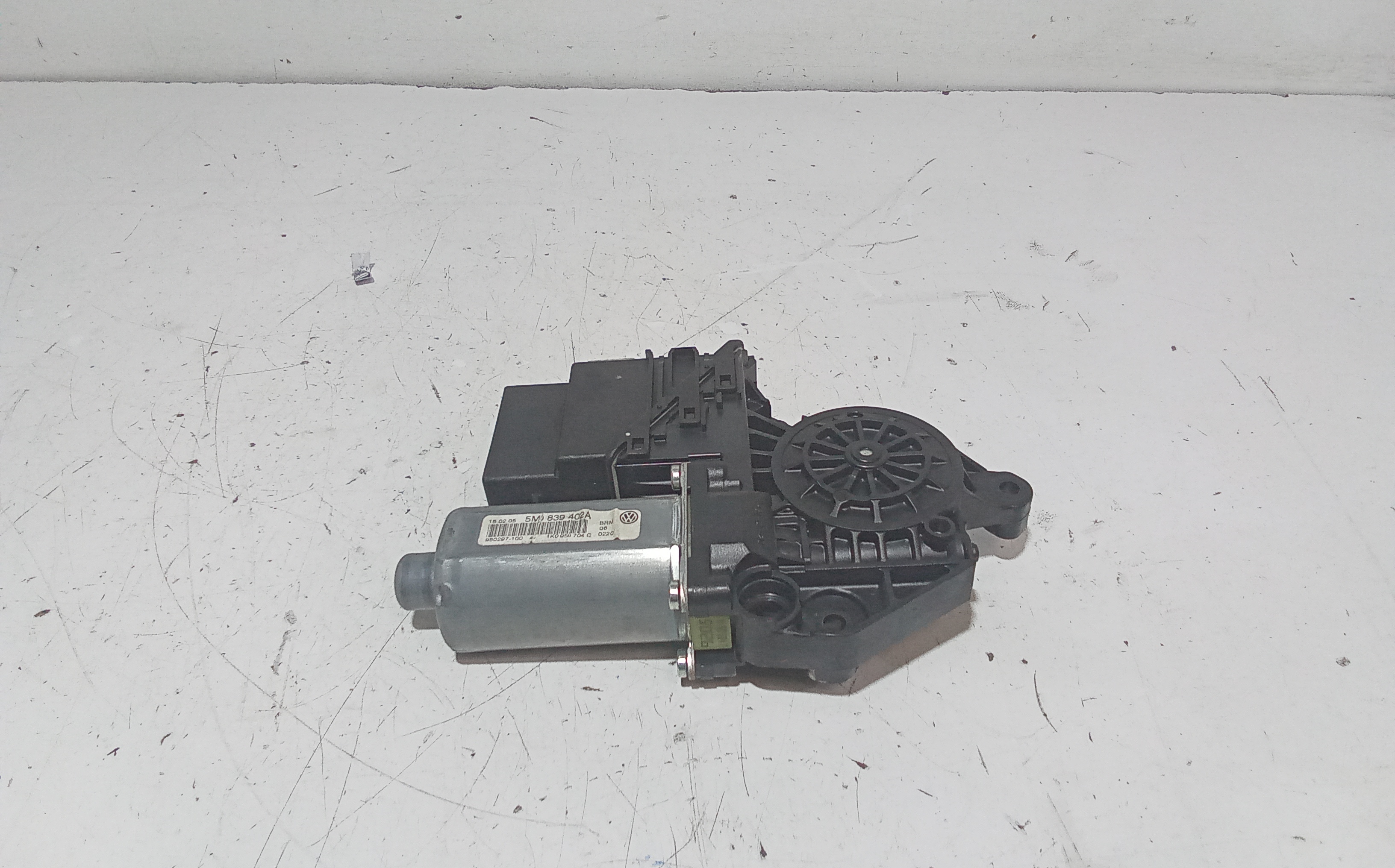 Motorino Alzacristallo Porta Post. Destro 1K0959704FL04 Usato