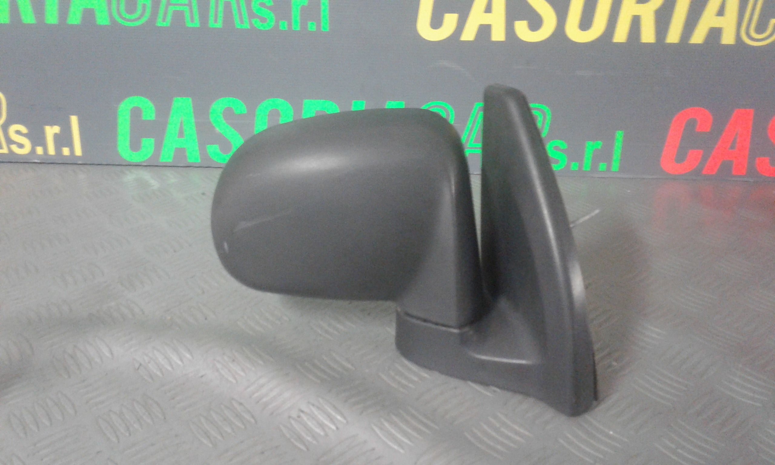 Retrovisore Est. Destro Usato