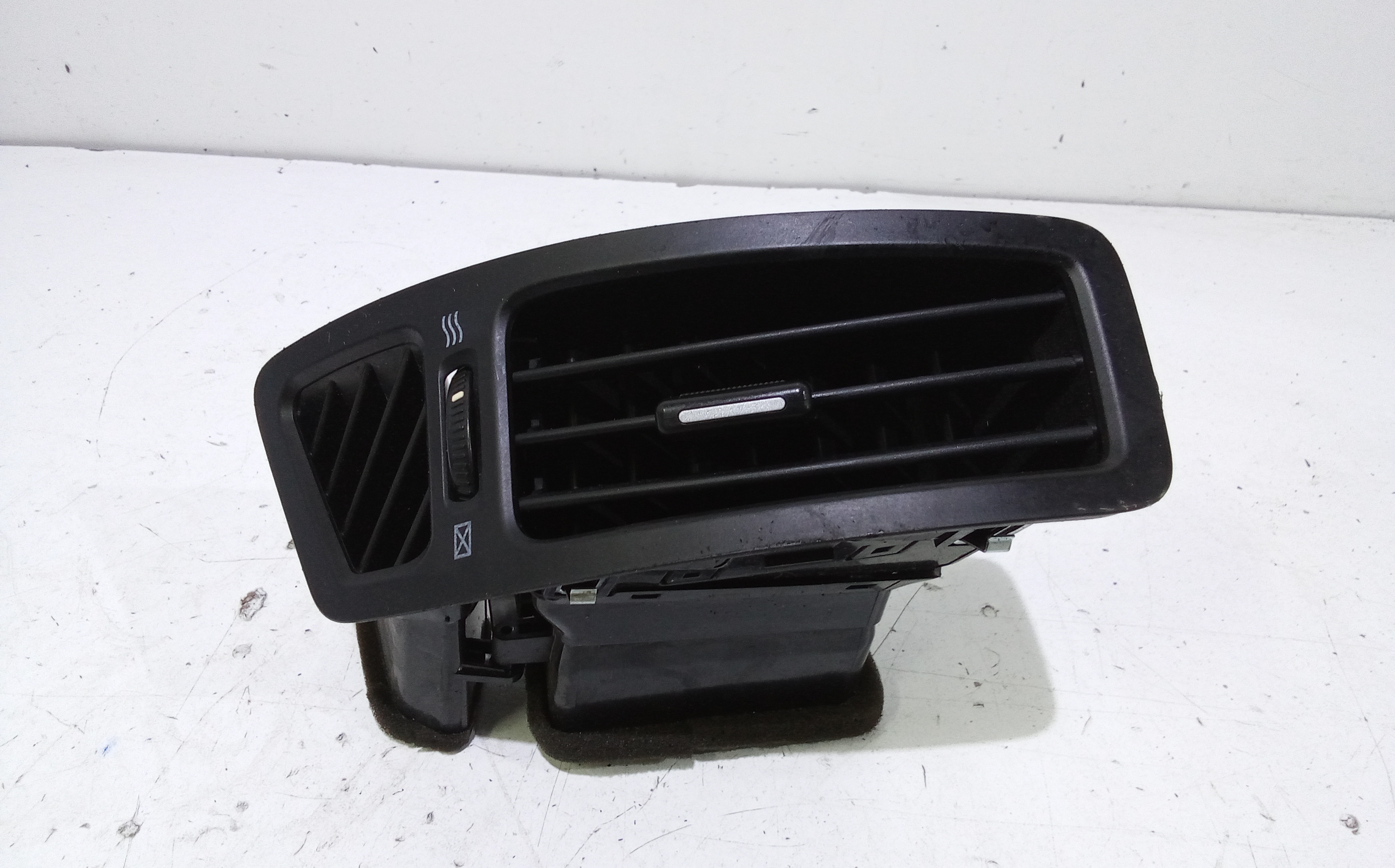 Condotto Aria Bocchette Lat. Cruscotto Destro Usato