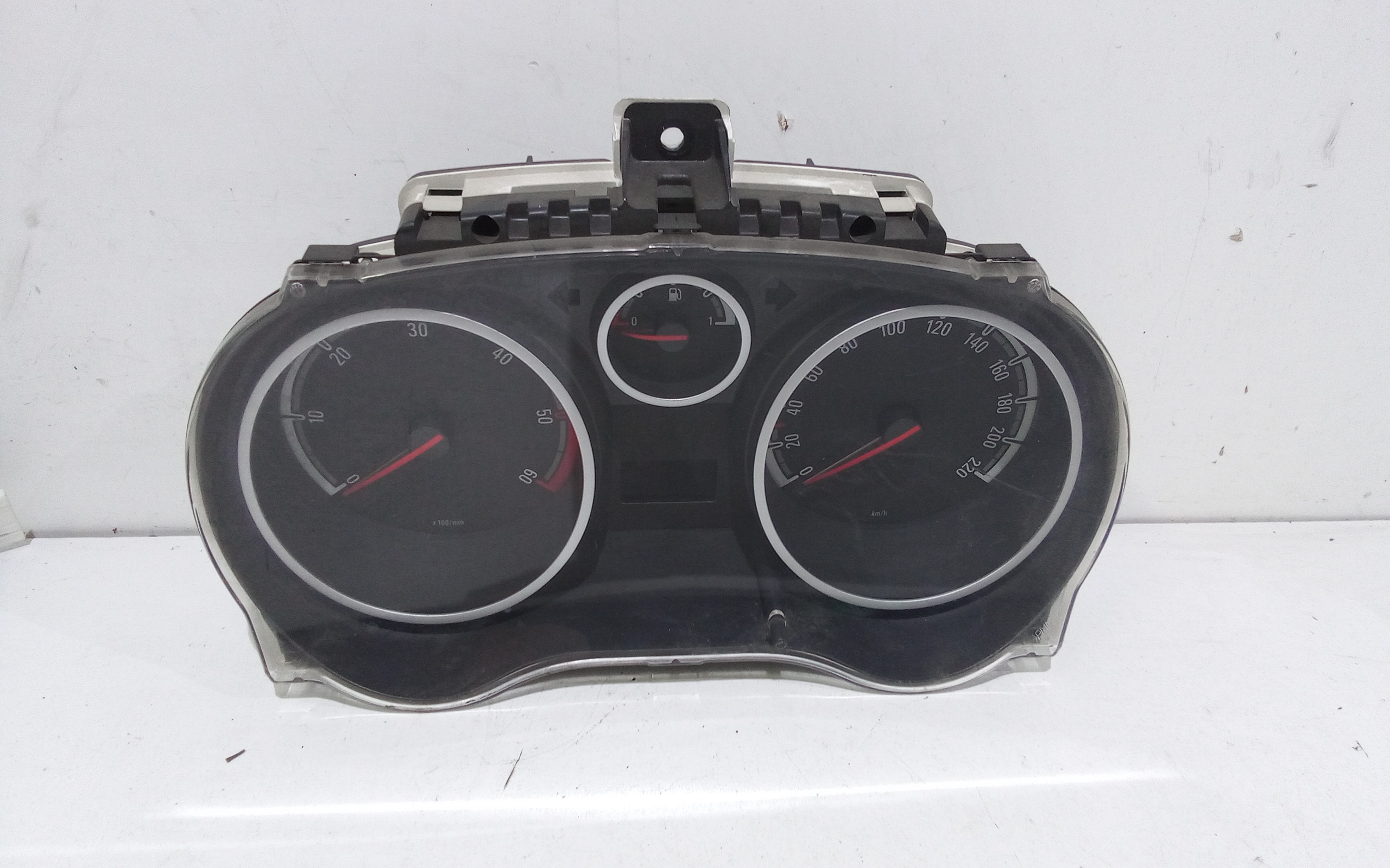 Quadro Portastrumenti Usato