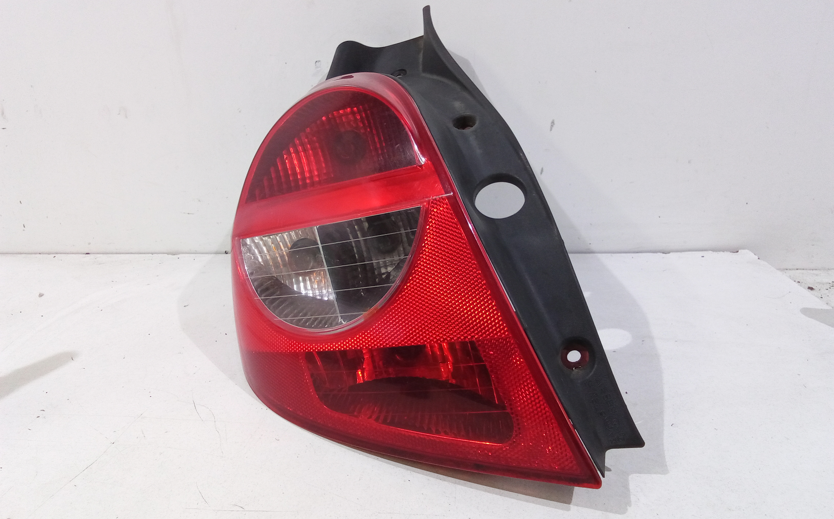 Fanale Post. Sinistro 8200917488 Usato