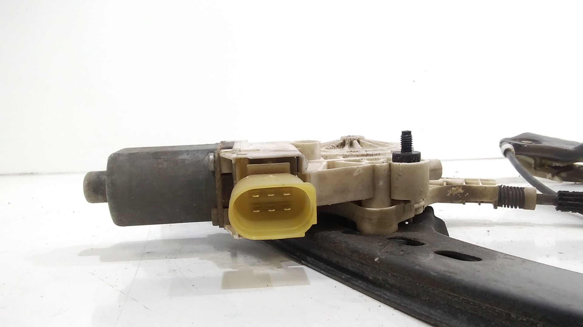 Alzacristallo Porta Ant. Destro Usato