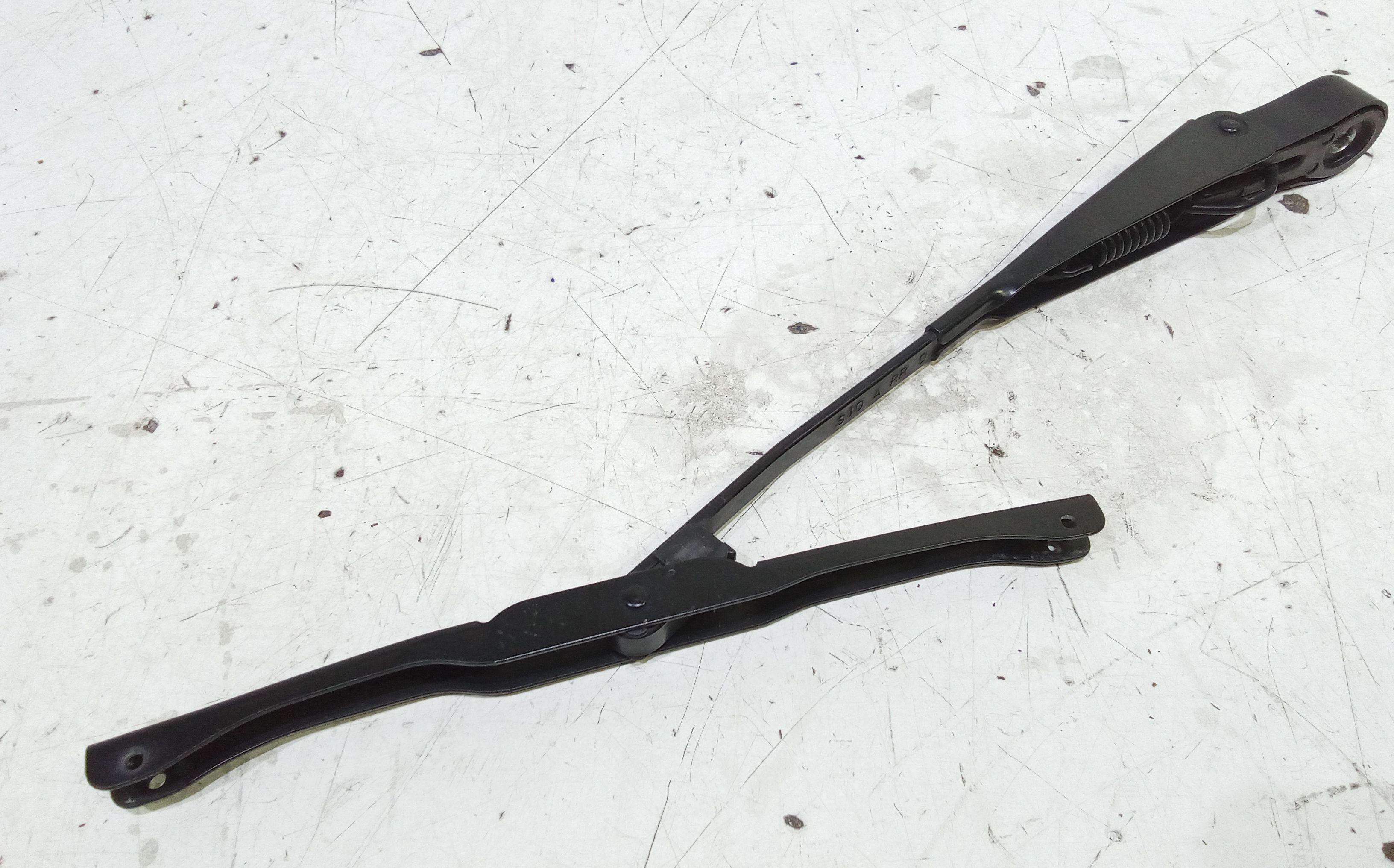 Braccio Tergilunotto 76720S10A02 Usato