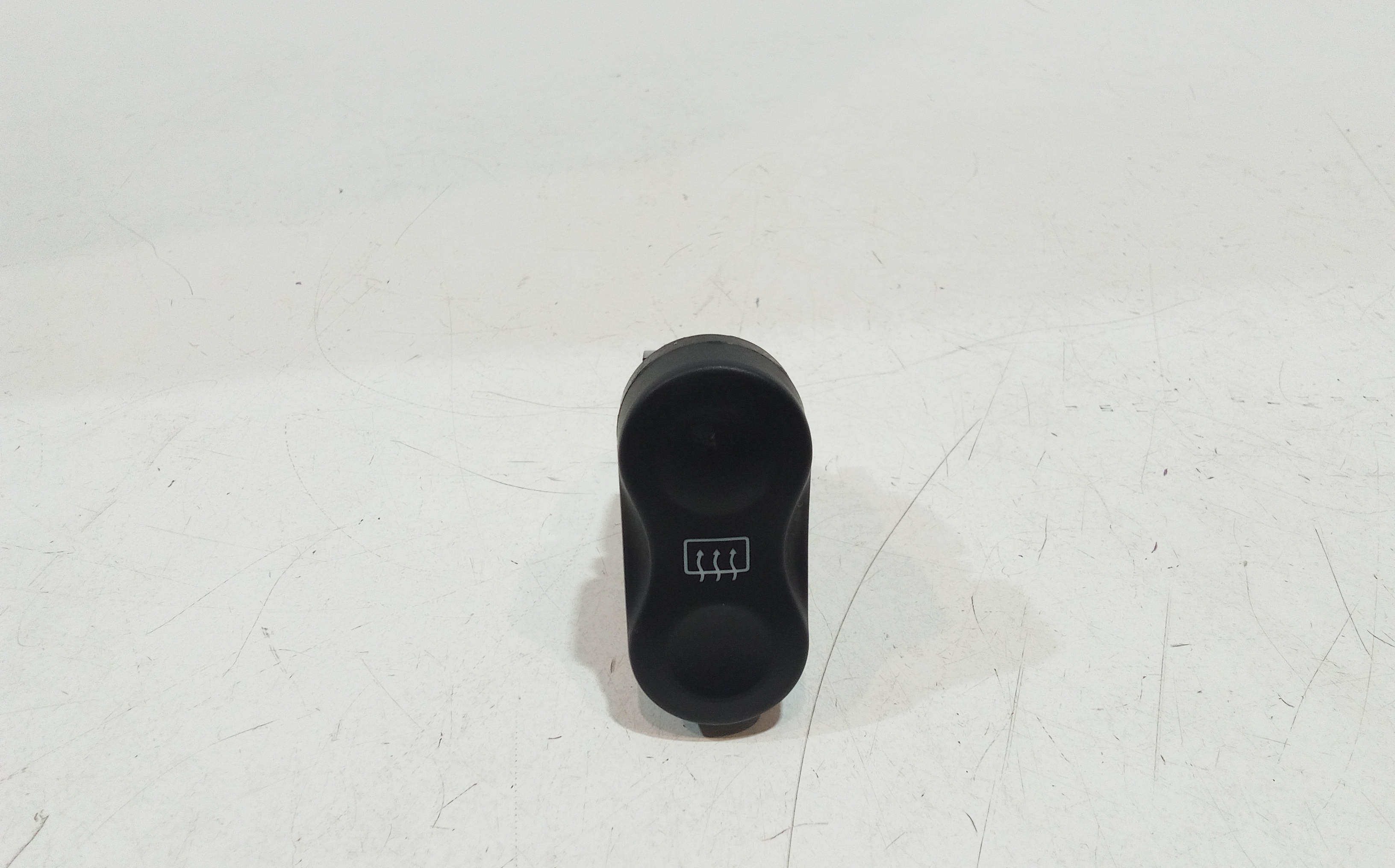 Interruttore Lunotto Termico 8200710682 Usato