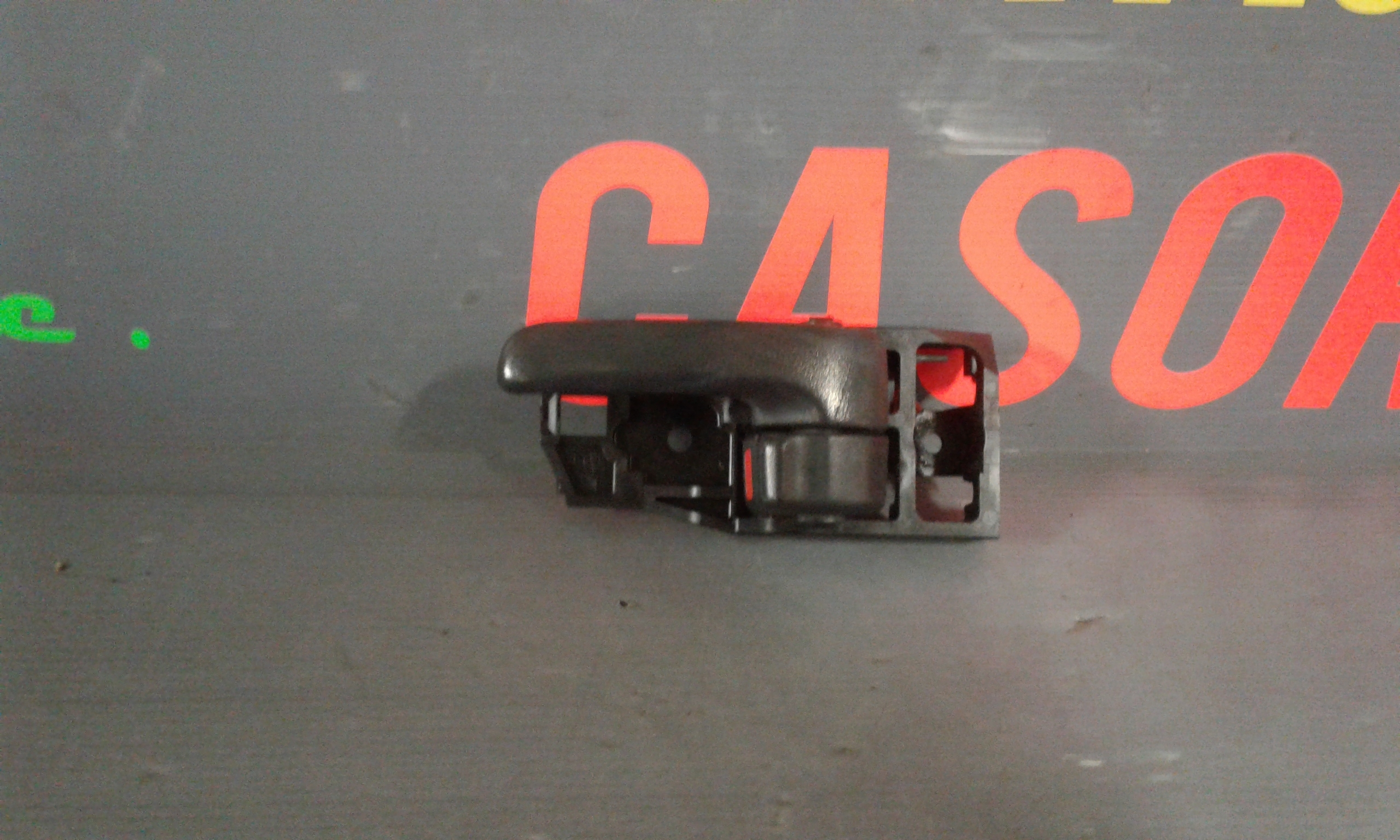 Maniglia Int. Apertura Porta Post. Sinistro Usato