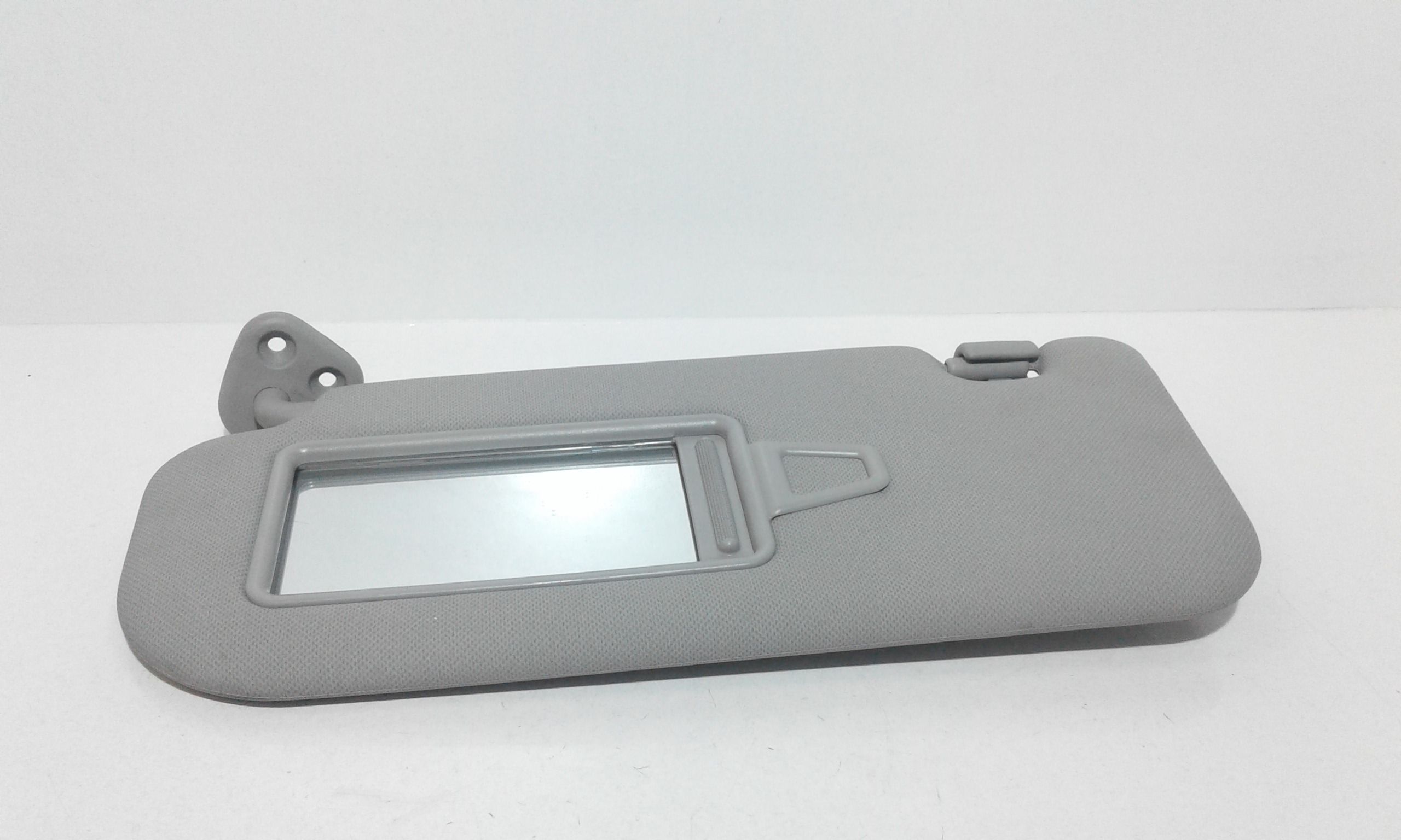 Aletta Parasole Parabrezza Sinistro 852102S020MCH Usato