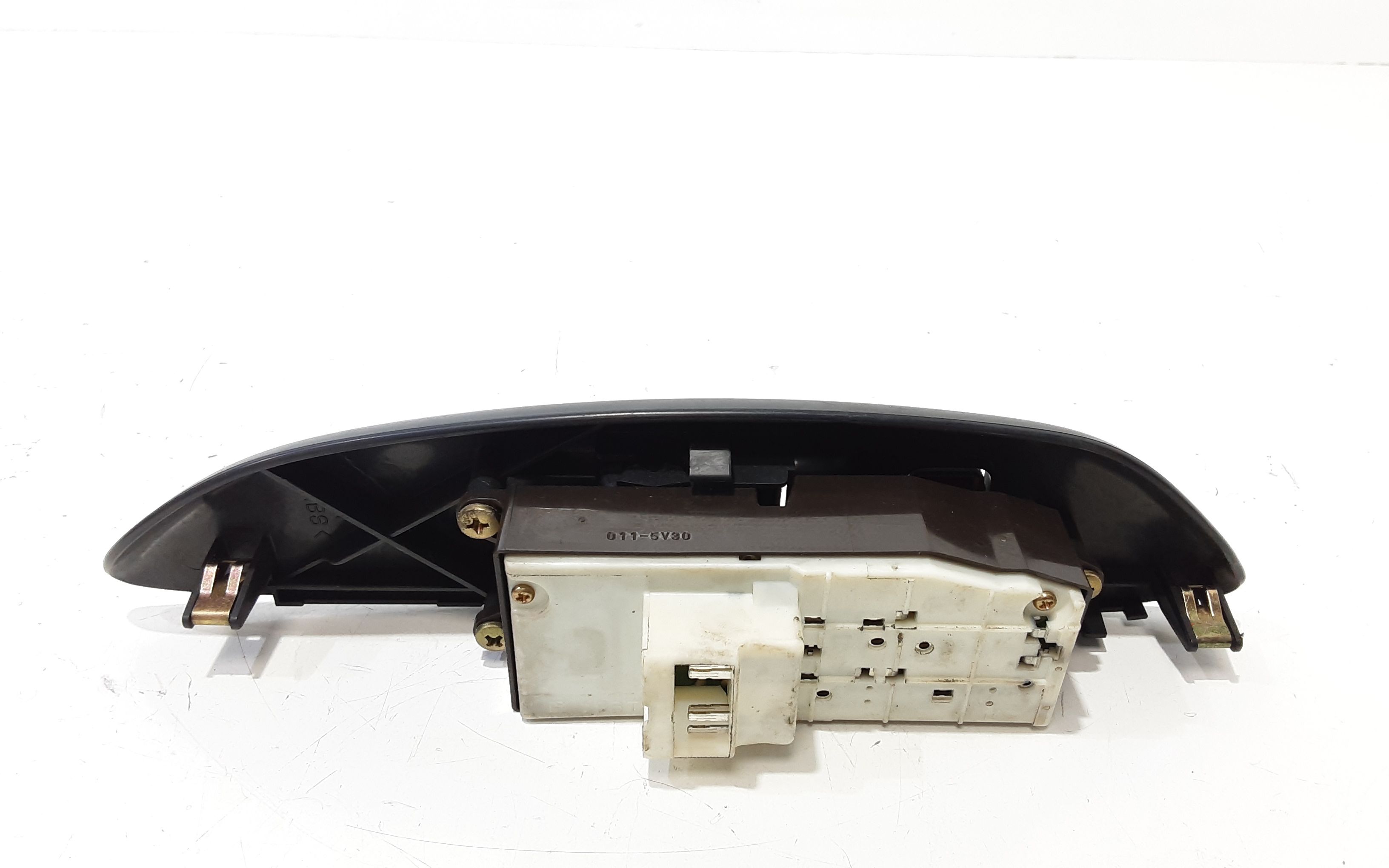 Interruttore Alzacristalli Porta Ant. Sinistro 8482010100 Usato