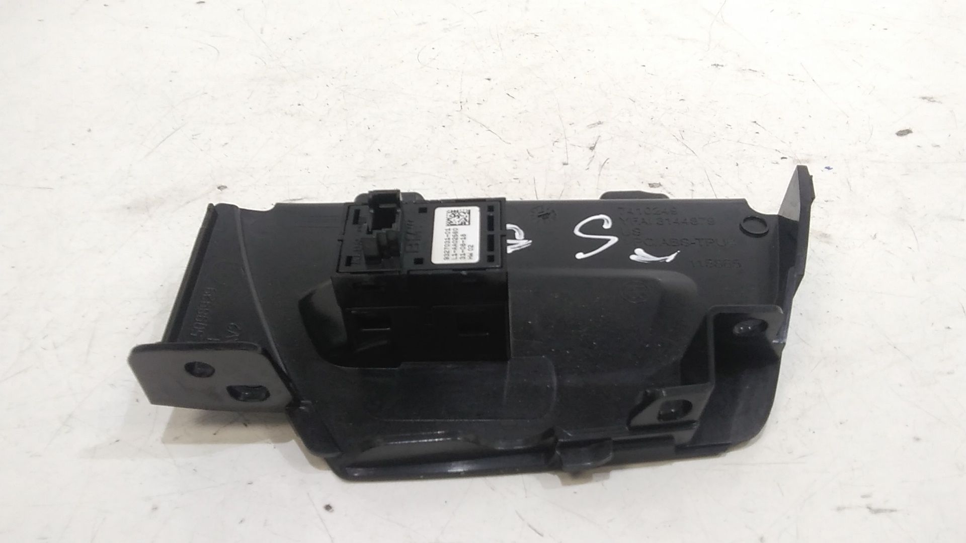 Interruttore Alzacristalli Porta Post. Sinistro 61319299457 Usato