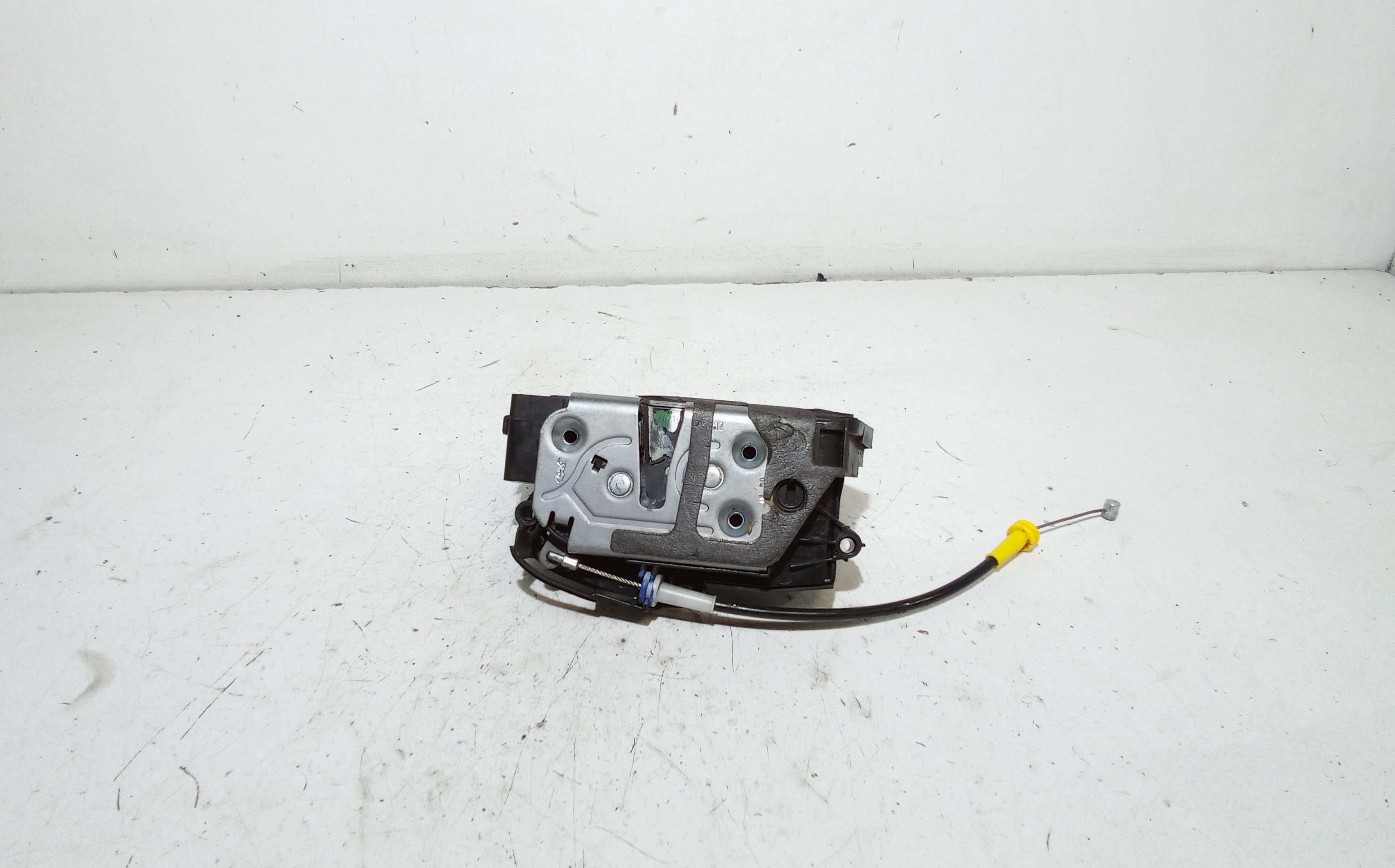 Serratura Porta Post. Destro Usato