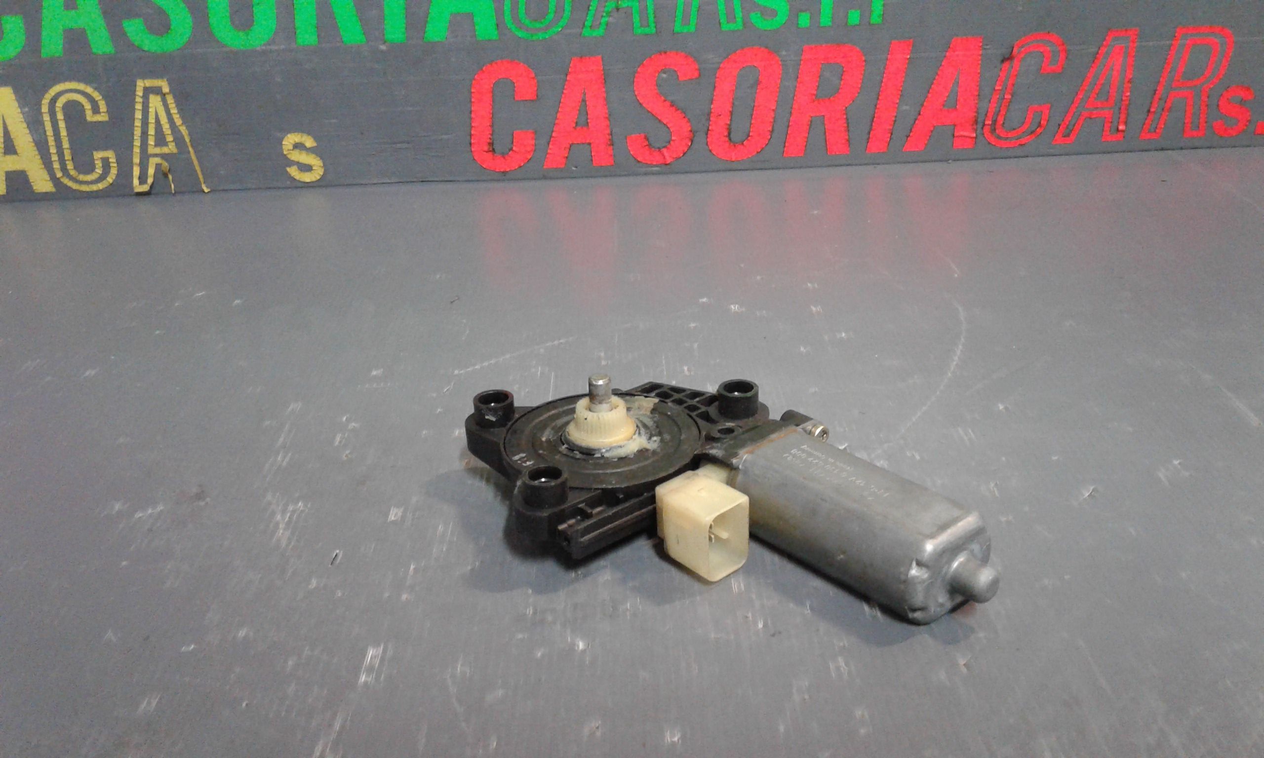 Motorino Alzacristallo Porta Post. Sinistro A2038202942 Usato