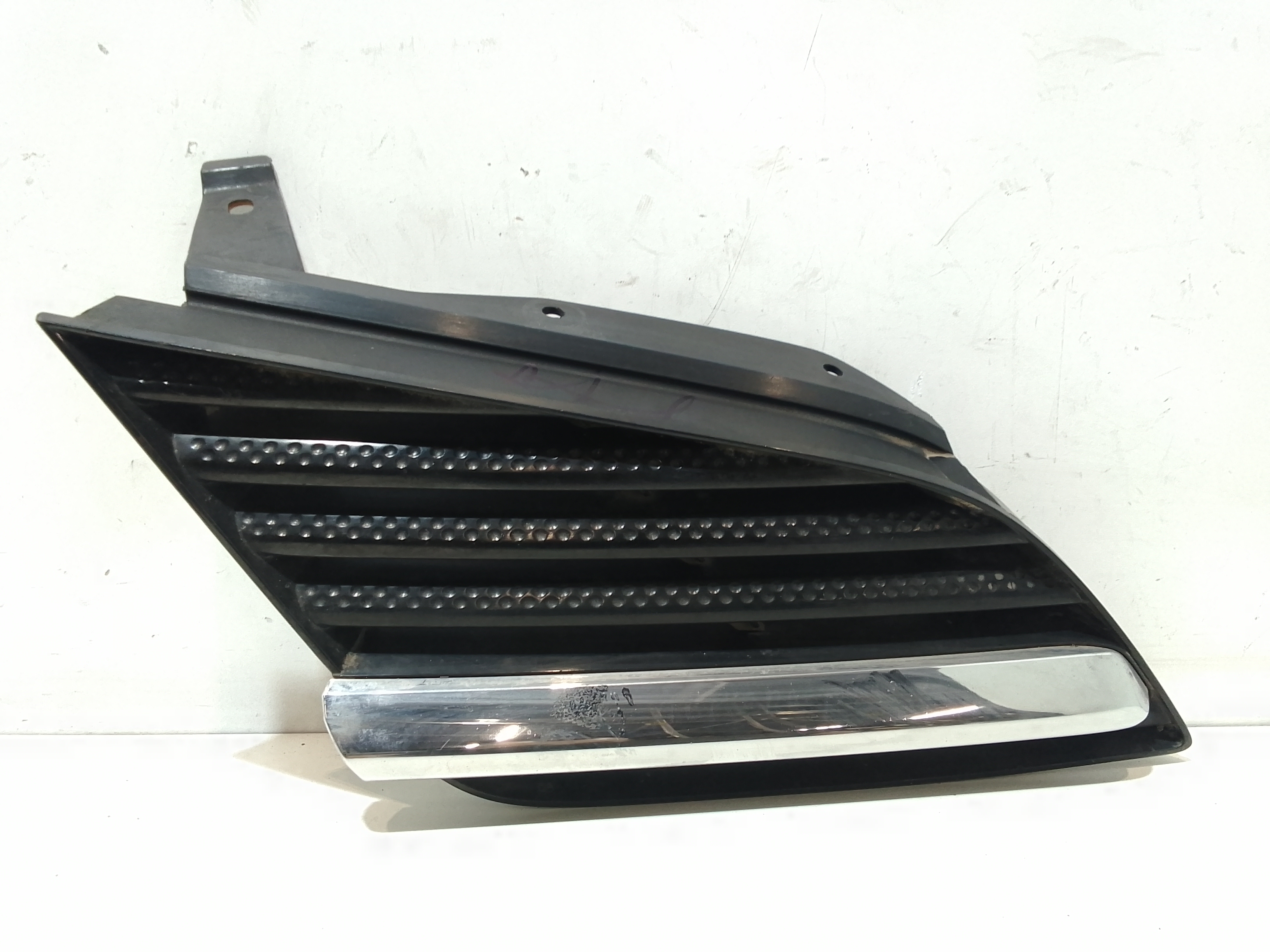 Griglia Paraurti Ant. Usato